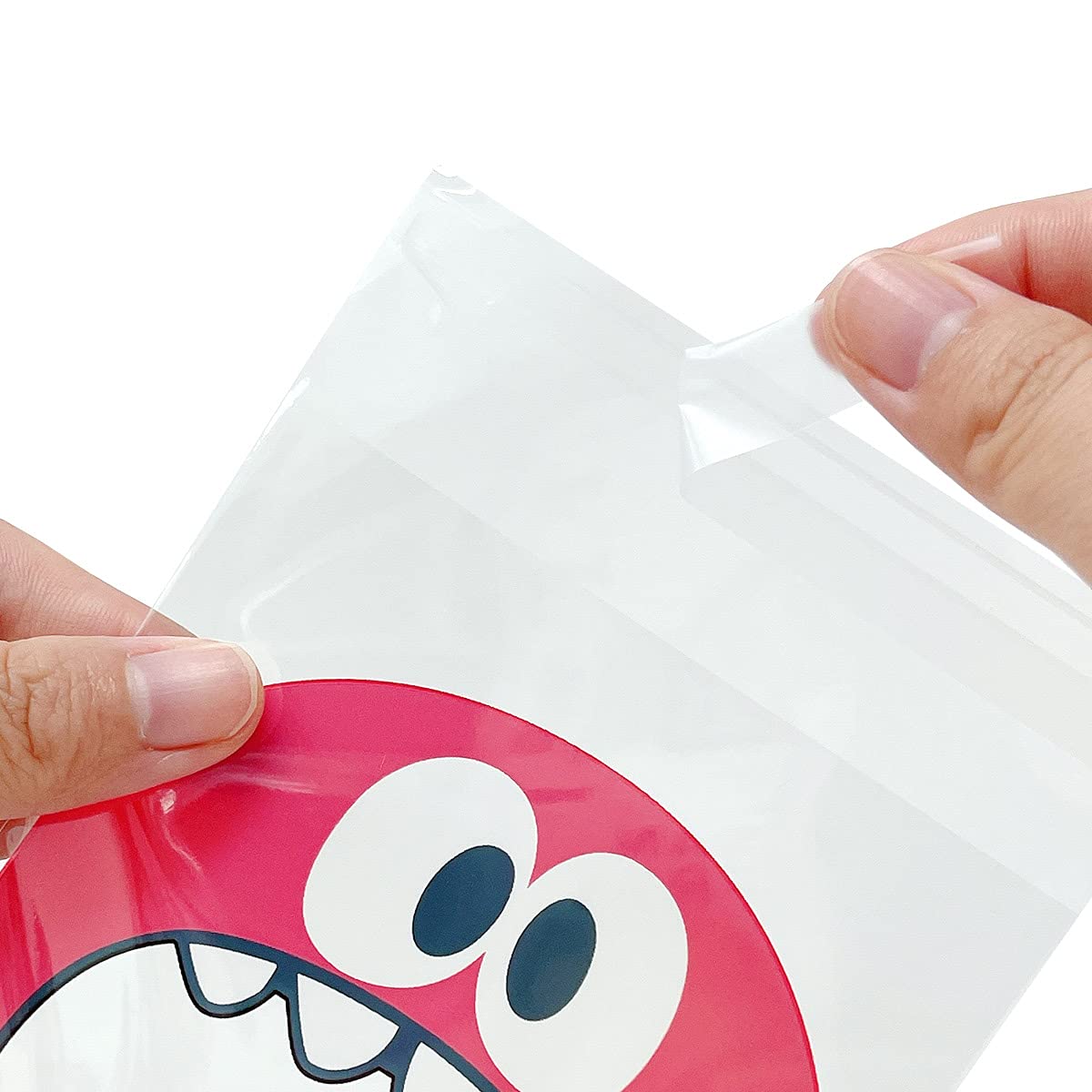 Allydrew 4x4 Inch Clear Self-Adhesive Candy Bags | 200 Pack Resealable Treat Bags for Cookies, Candies, Party Favors & Wedding Favors | Perfect for Birthday Parties, Baby Showers & Holiday Gift Packaging
