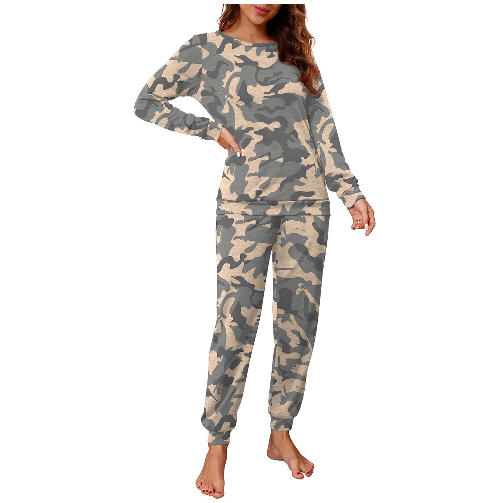Women's Long Sleeve Pajama Set - Soft Sleepwear & Lounge Wear with Pockets, Printed Large Top - Cozy Nightwear for Relaxing at Home or Sleepovers