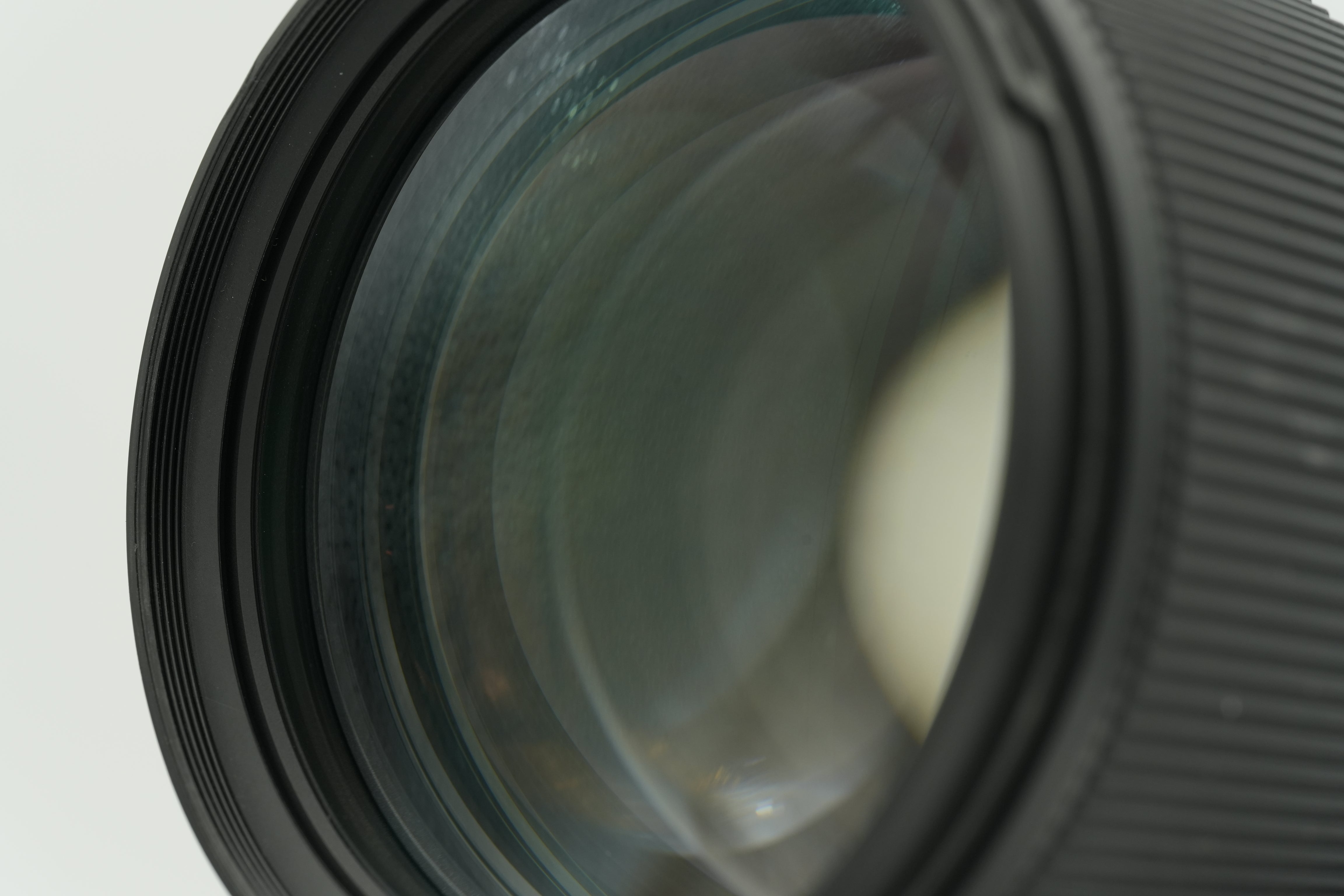 Used Sigma 135mm f/1.8 DG HSM ART Lens for Nikon F Mount - Perfect for Portrait, Wedding & Low Light Photography