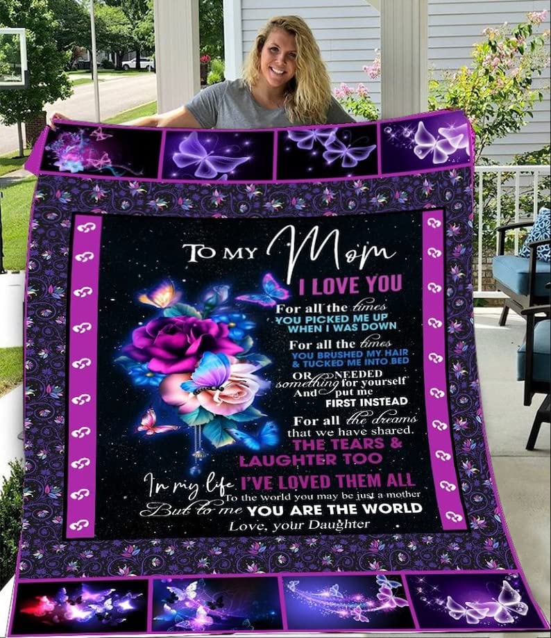 Soft Fleece Blanket for Mom - Cozy Sherpa & Quilted Throw Gift for Mother, Daughter & Grandma - Perfect for Family Movie Nights, Bedroom & Couch Snuggles