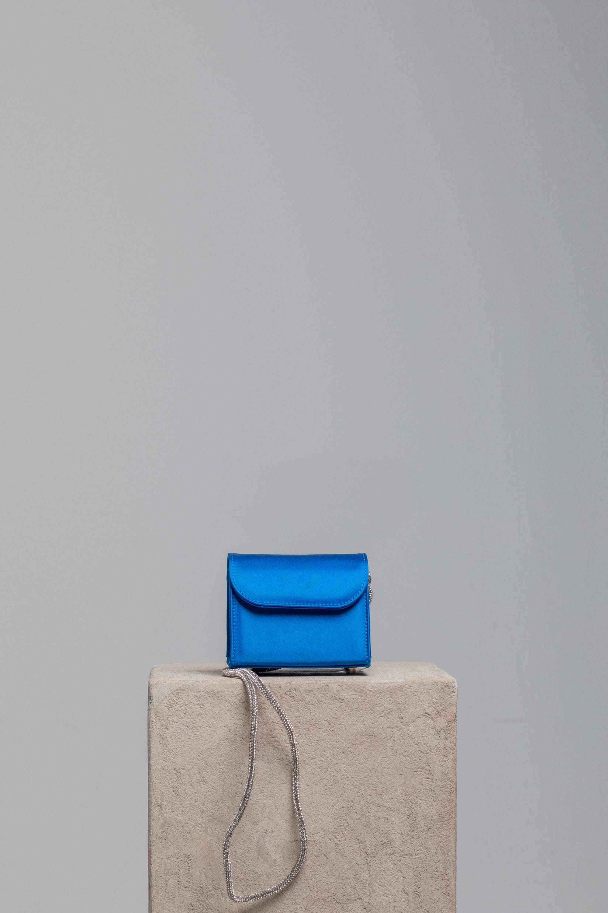 Elegant Mini Loop Crossbody Bag in Satin - Perfect for Evening Parties, Weddings & Date Nights | Trendy Women's Fashion Accessory