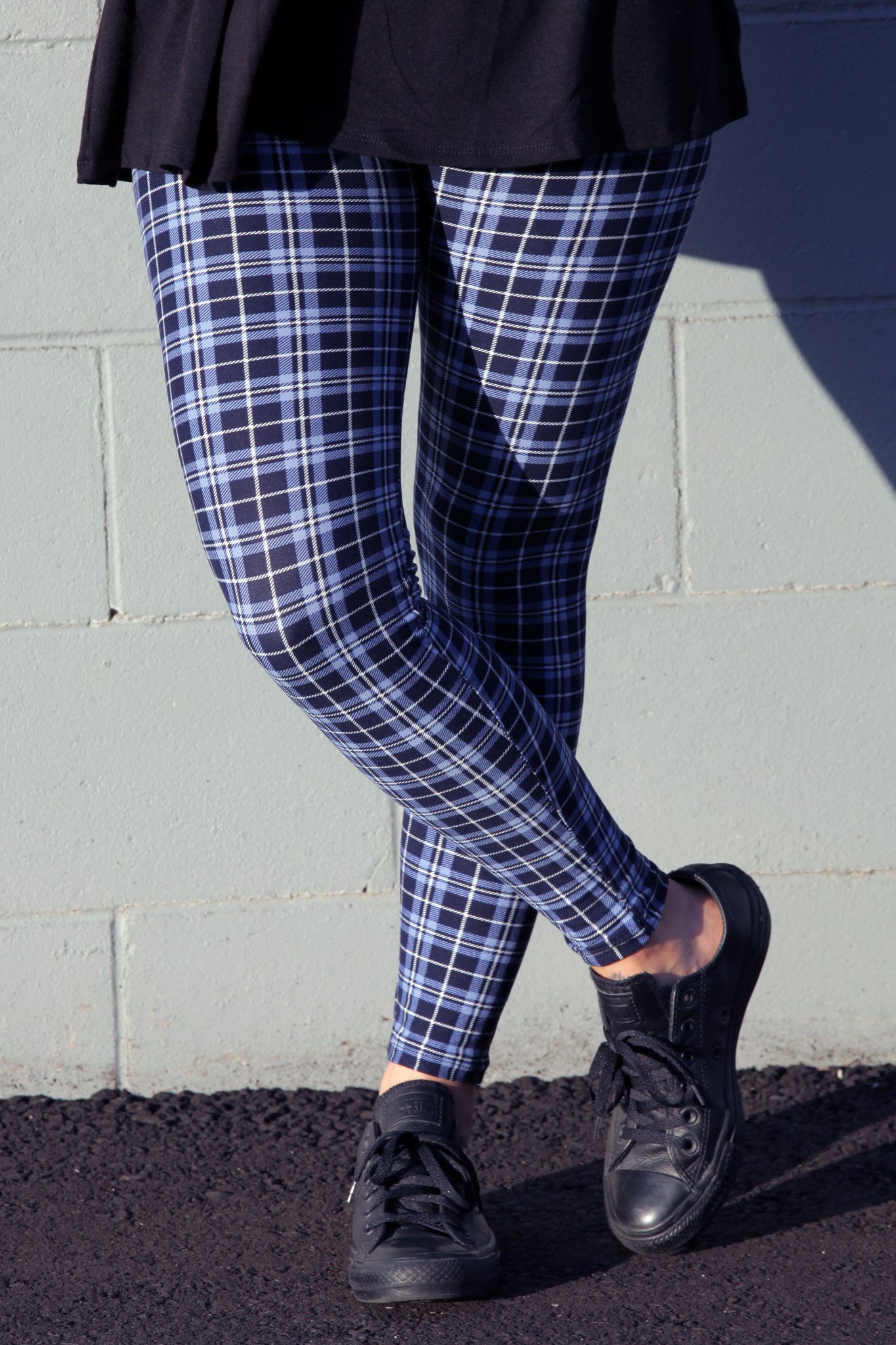 Beryl Blue Tartan Large Plaid Blanket - Soft & Cozy Throw for Couch, Bed, and Outdoor Picnics