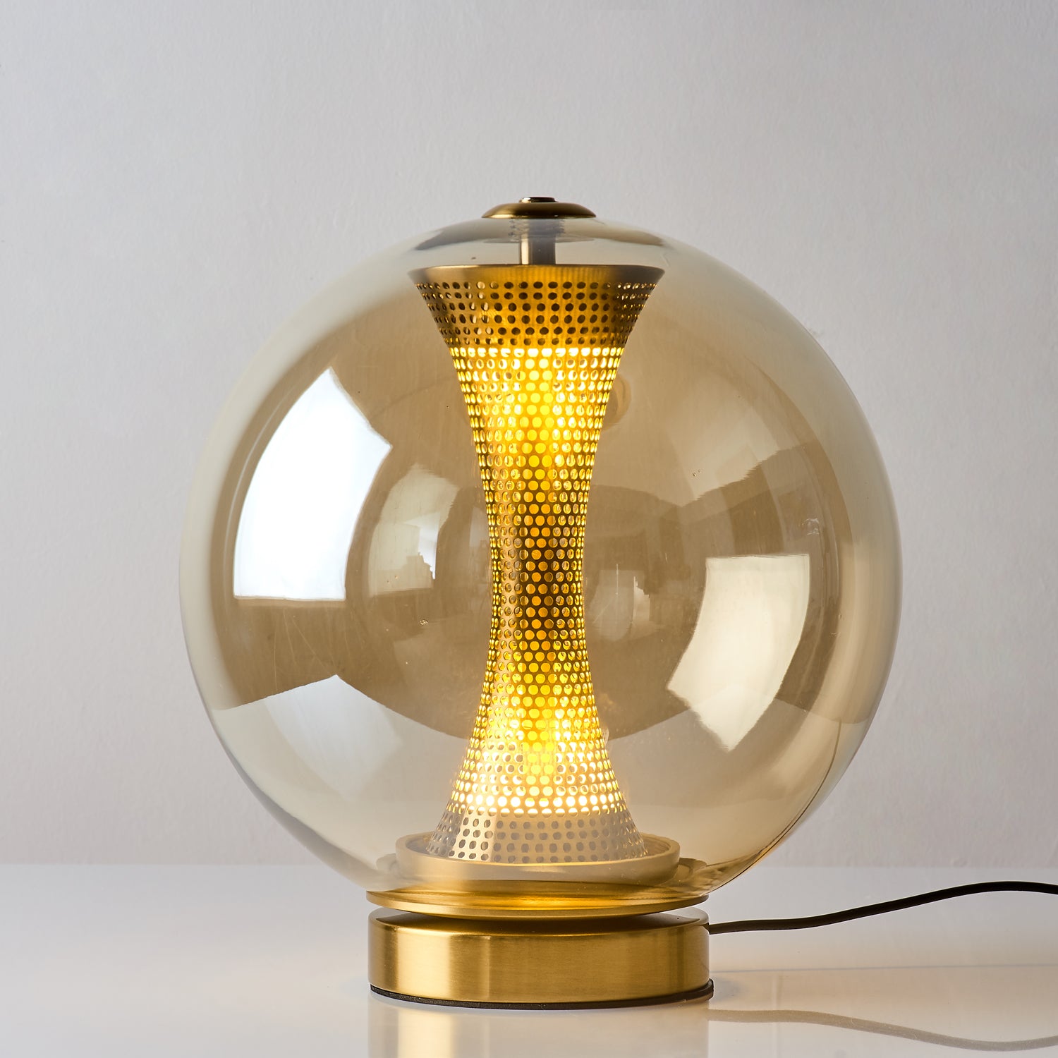 Apedo Modern LED Table Lamp - Adjustable Brightness & Color Temperature for Bedroom, Living Room & Office - Energy Efficient Night Light for Reading & Relaxation