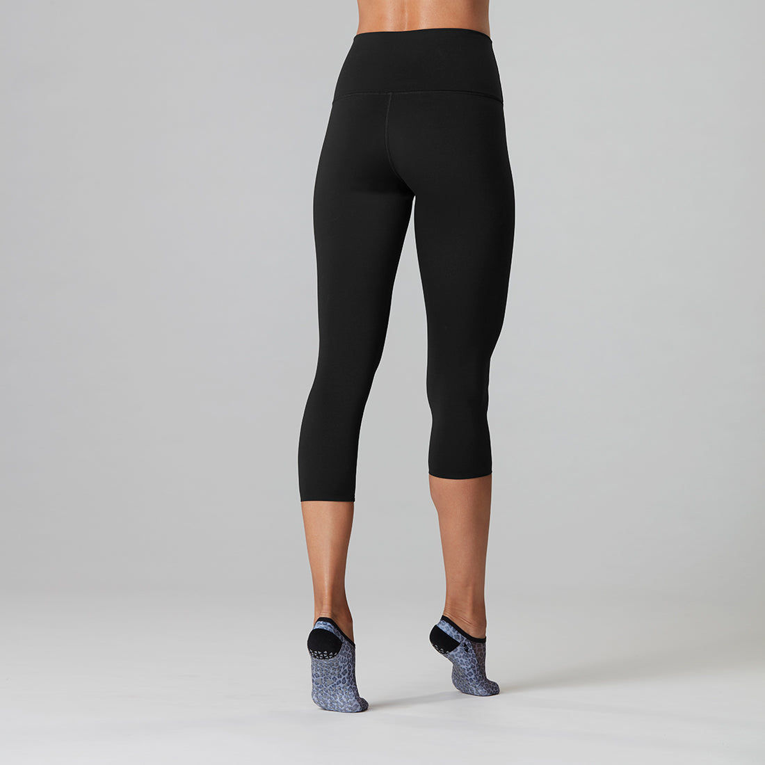 Tavi Noir High Waisted Yoga Pants - Women's Workout Leggings for Running, Gym & Lounge - Stretchy Crop Tight Fitness Pants