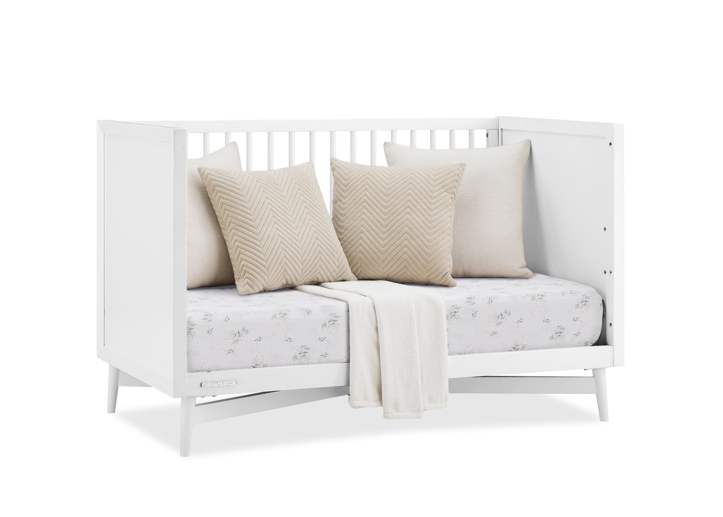 Dylan 4-in-1 Convertible Baby Crib - Toddler Bed, Daybed & Full-Size Bed - Safe Nursery Furniture for Newborn to Teen - Perfect for Bedrooms, Daycare & Guest Rooms