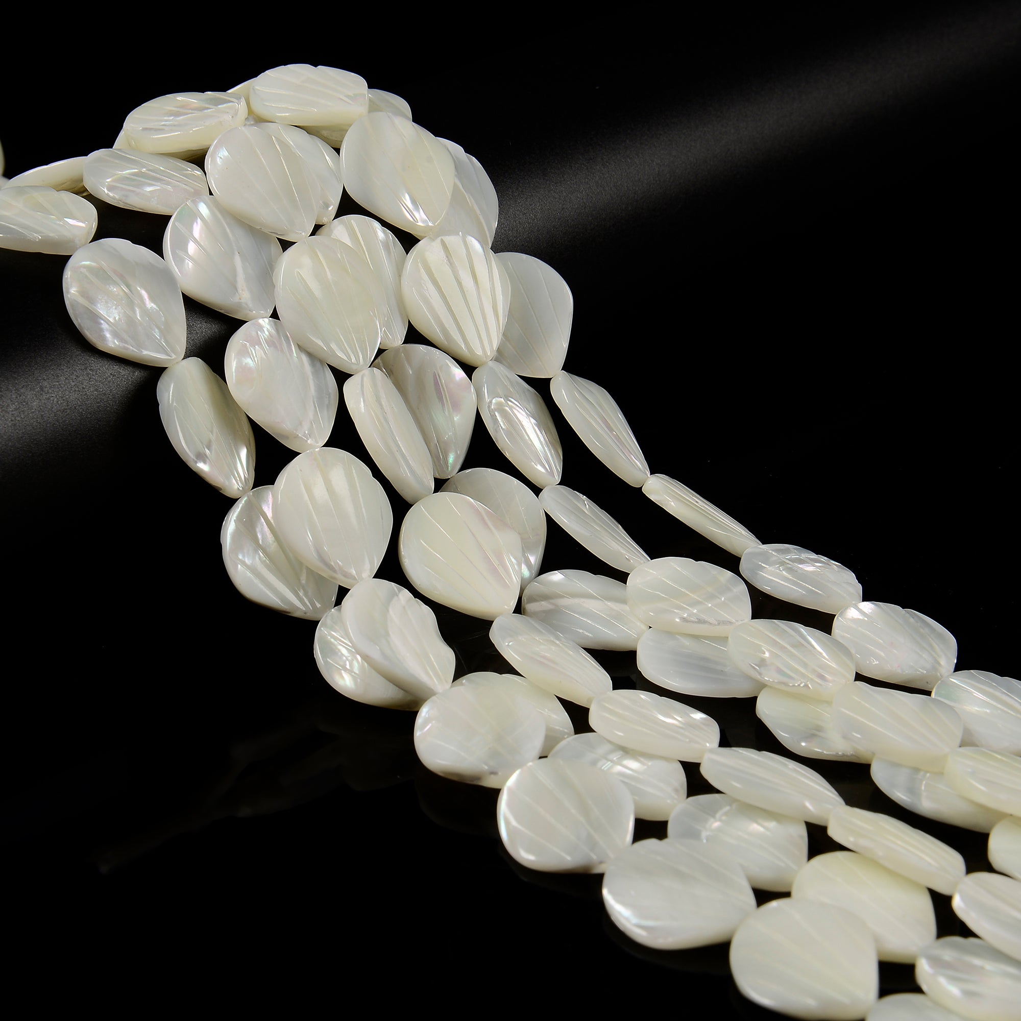 Iridescent White Mother of Pearl Shell Carved Scallop Beads 18x21mm - 15.5 Inch Strand for Jewelry Making, DIY Crafts, Necklace & Bracelet Designs