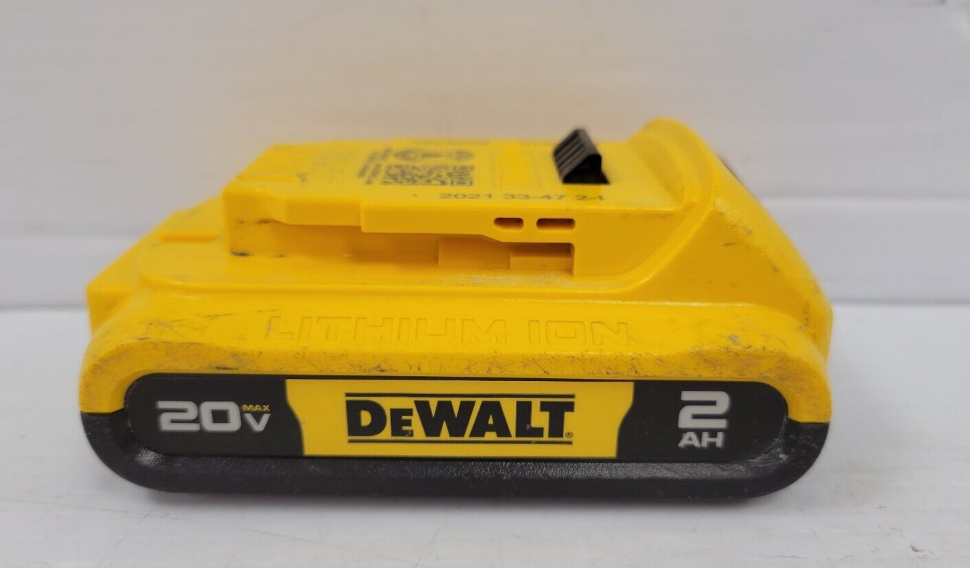 DEWALT DCB203 20V MAX Lithium-Ion Battery 2.0Ah Replacement for Power Tools - Compatible with Drills, Saws & Outdoor Equipment - Perfect for DIY Projects & Professional Construction Work