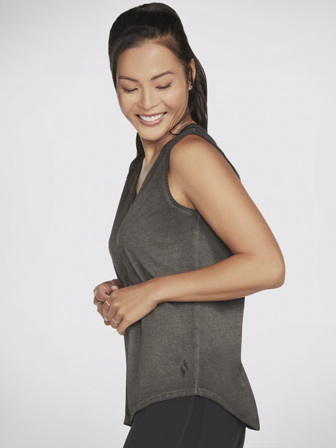 Skechers Diamond Wash Hatha V Neck Women's Tank Top - Comfortable Casual Summer Wear for Yoga, Gym & Everyday Outfits
