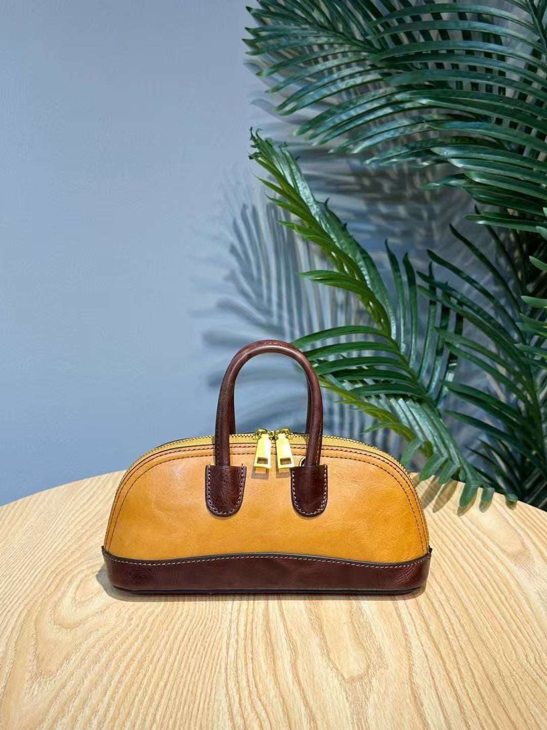 Vintage Mini Leather Bowling Bag for Women - Stylish & Durable Handbag for Casual Outings, Travel & Everyday Use