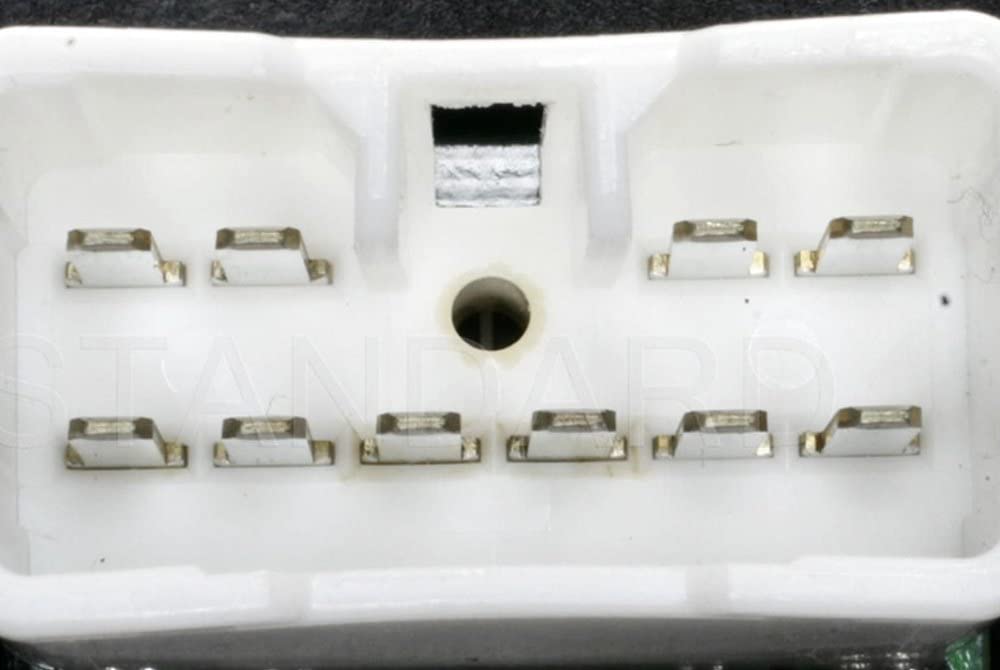 Standard Motor Products DWS-1180 Power Window Switch - Replacement Auto Part for Smooth Window Operation - Perfect for Car Repair & Maintenance