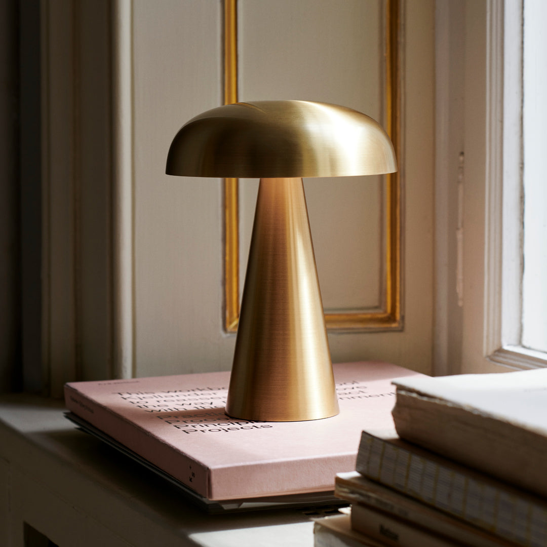 Como SC53 Portable Table Lamp - Rechargeable LED Desk Light for Home, Office & Travel - Adjustable Brightness, Dimmable Night Light for Reading, Studying & Bedside Use