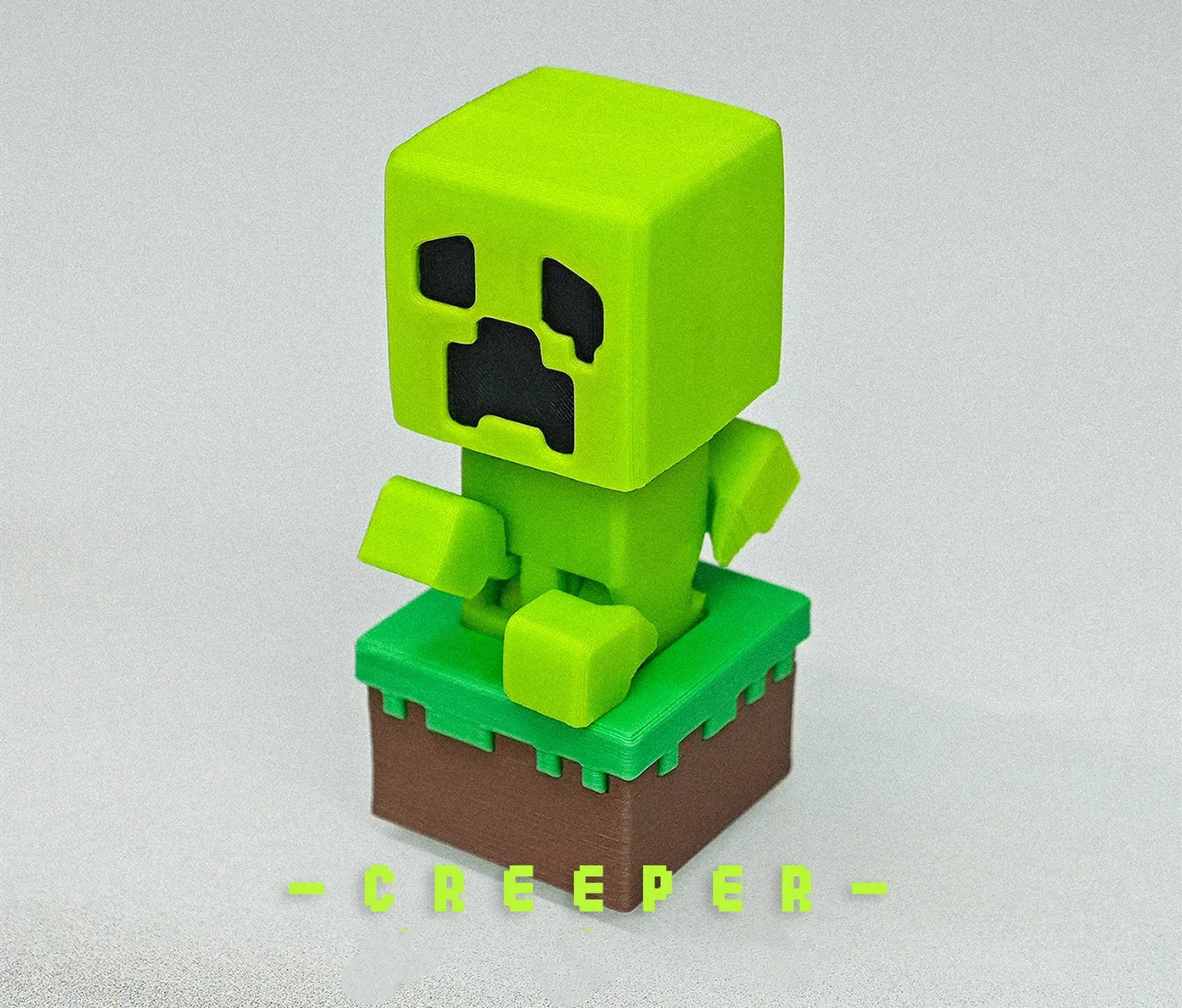 3D Printed Resin Minecraft Keycaps - Cute Anime & Game Character Doll Keycaps with Press Movable Design for Mechanical Keyboards - Perfect for Gaming, Typing & Custom Keyboard Enthusiasts