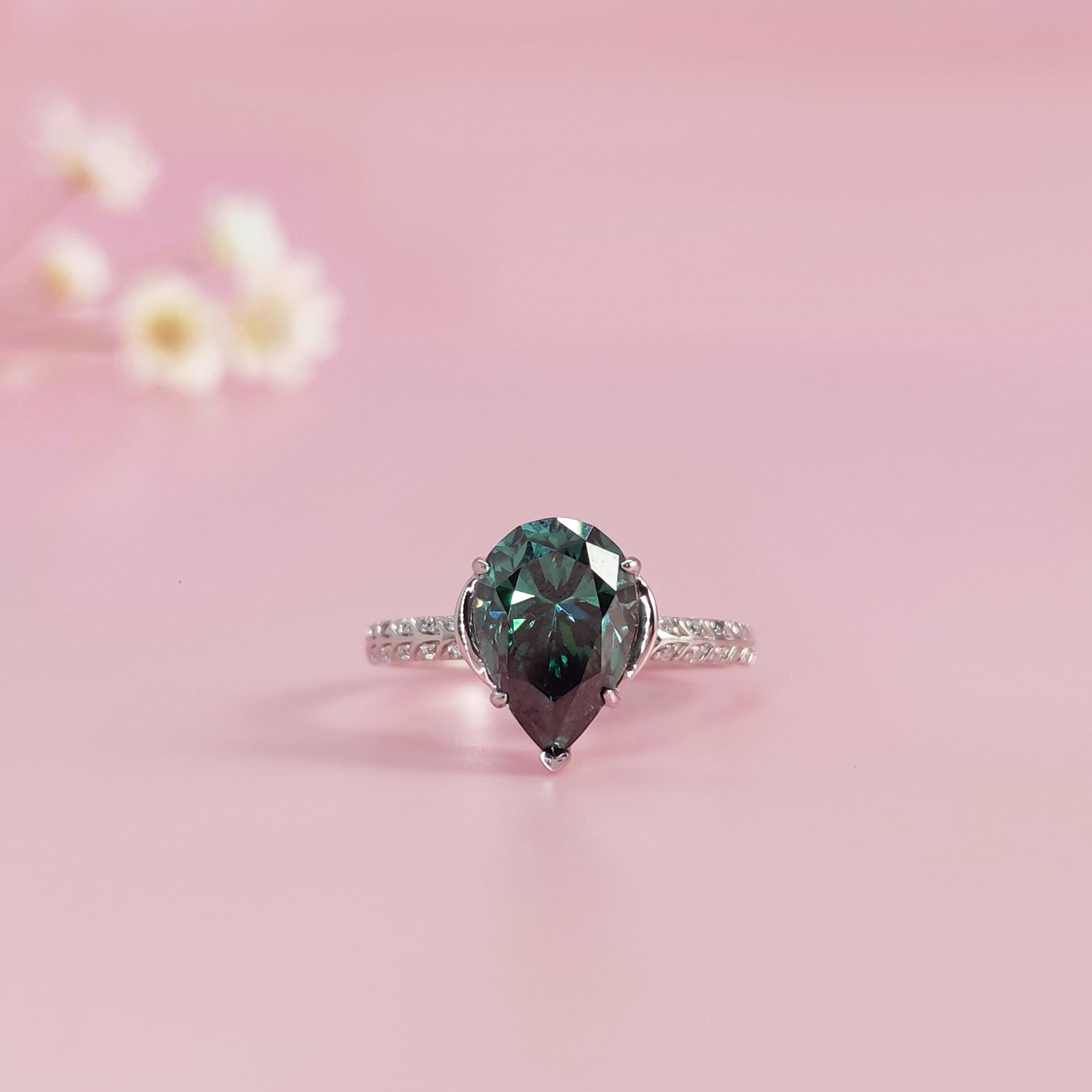 Celestial Tear Pear Cut Moissanite Ashes Ring for Women - Elegant Memorial Jewelry for Cremation Keepsake, Wedding, Anniversary & Special Occasions