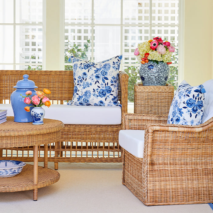 Capri Lounge Chair - Modern Outdoor Patio Furniture for Relaxing in Garden, Poolside, or Backyard