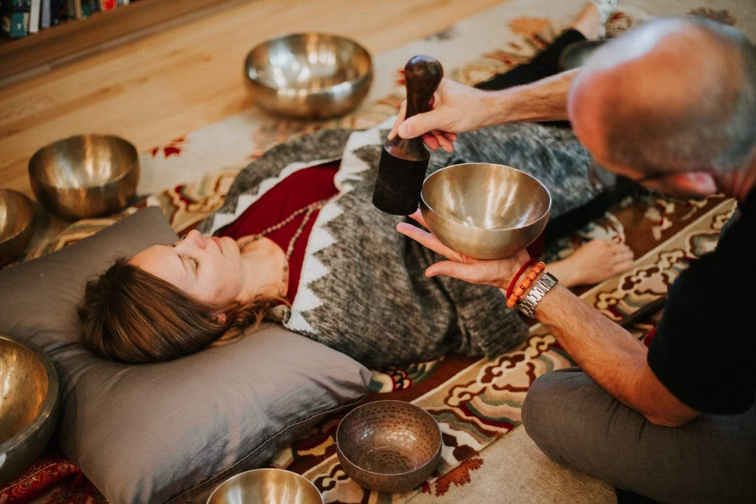 Handmade 7-Piece Singing Bowl Set for Meditation, Yoga & Relaxation - Perfect for Mindfulness, Sound Therapy & Home Decor