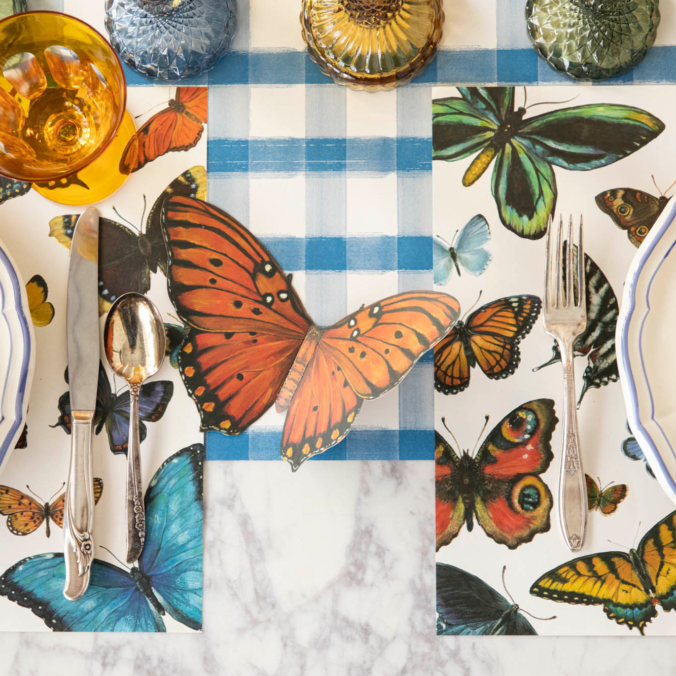 Butterfly Flight Placemat - Non-Slip Waterproof Table Mat for Dining, Kitchen, and Outdoor Picnics - Elegant Butterfly Design Home Decor