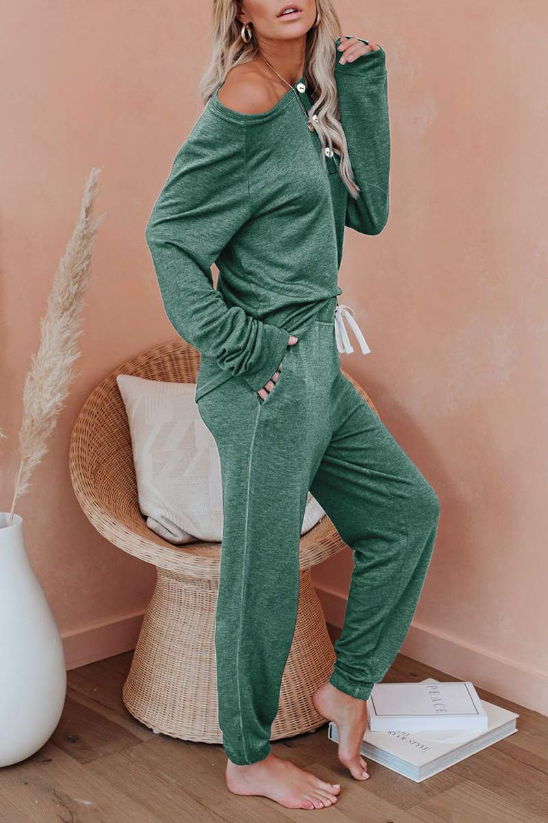 AUTOMET Women's 2-Piece Pajama Set - Cozy Fall Loungewear Sweatsuit with Sweatpants | Soft Sleepwear & Home Relaxation Outfit