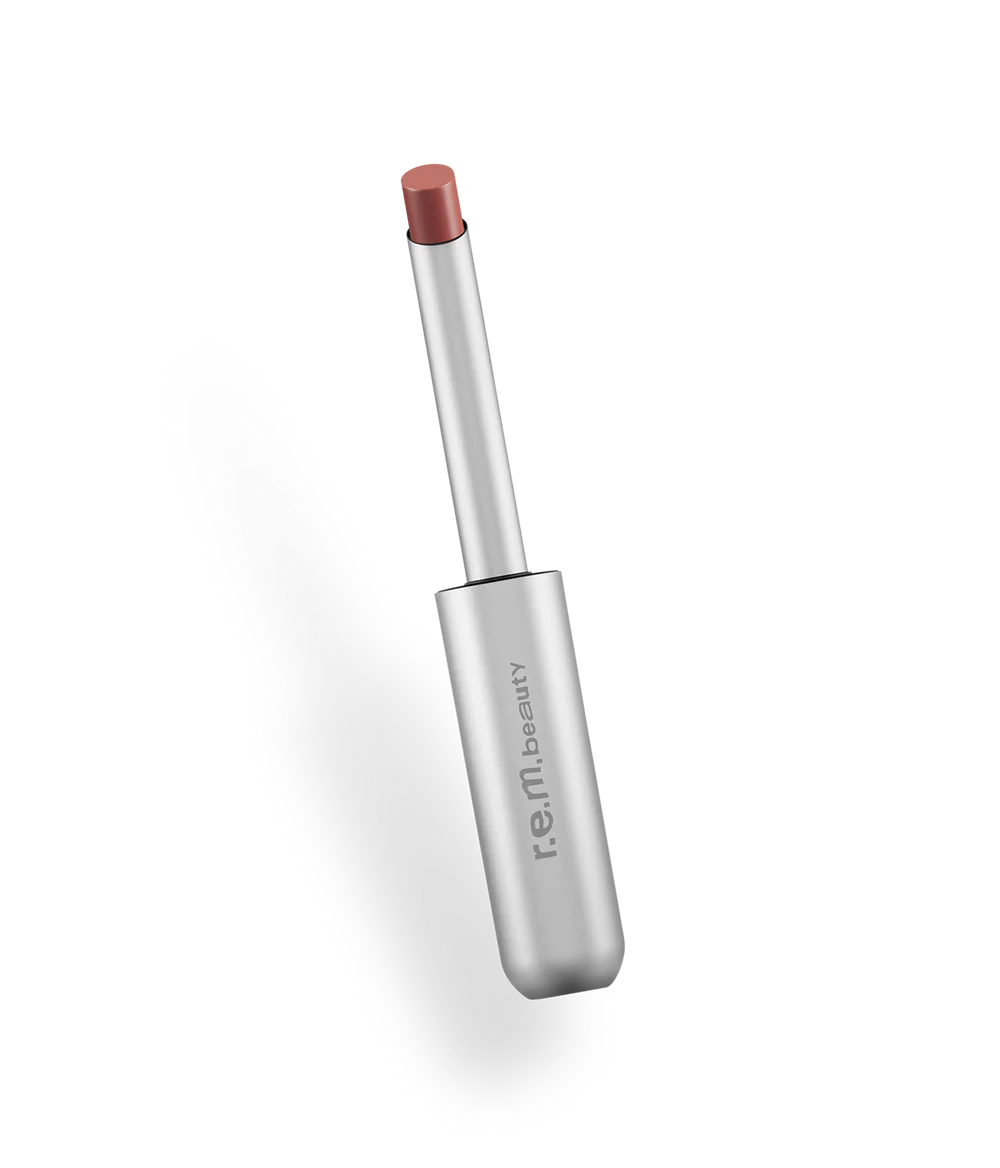 R.E.M. Beauty Classic Lipstick - Long Lasting Matte Lipstick for Women, Hydrating & Non-Drying Formula | Perfect for Everyday Wear, Date Night & Special Occasions