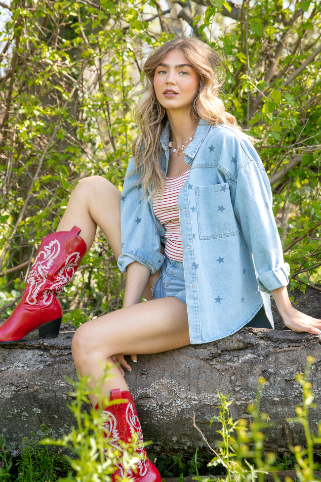 Born To Shine Star Denim Shirt for Women - Trendy Distressed Vintage Style - Perfect for Casual Outfits, Parties & Streetwear Fashion