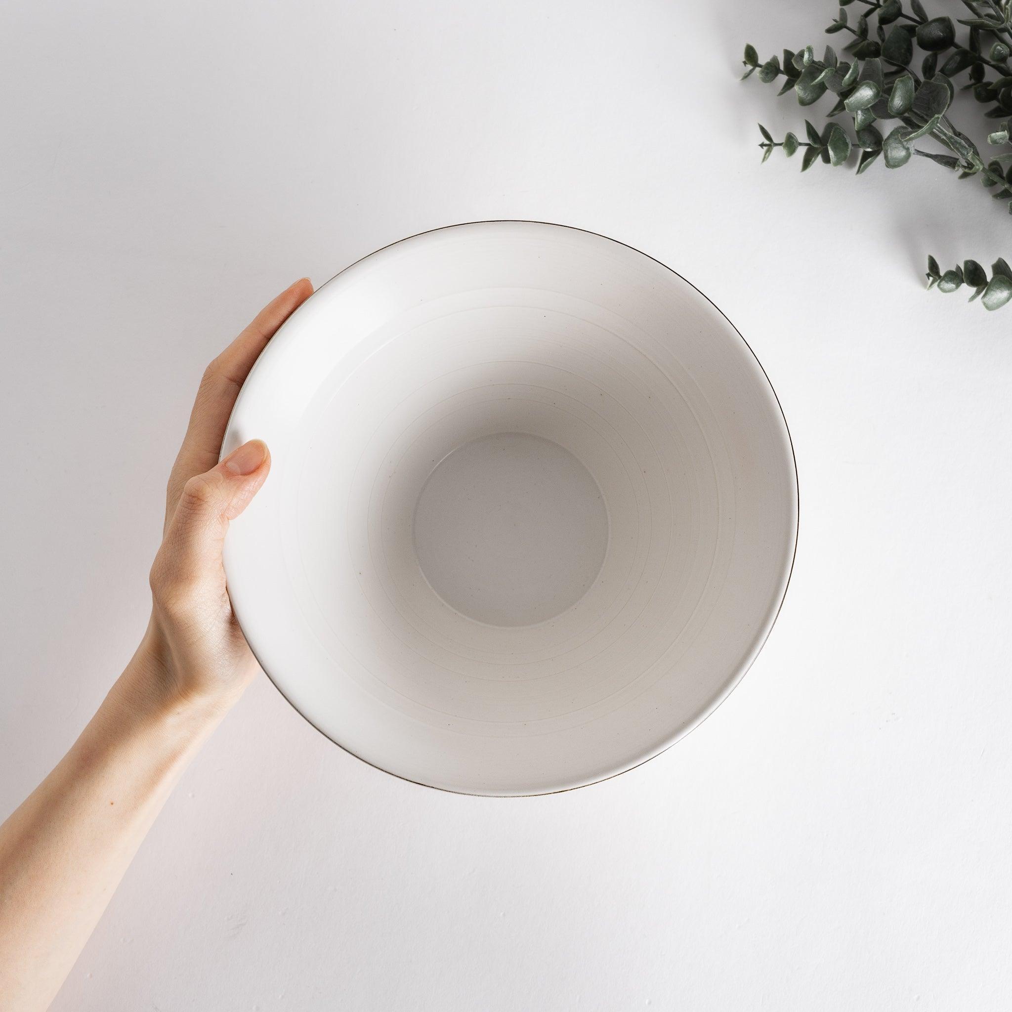 Premium White Spiral Flared Ramen Bowl - Japanese Style Ceramic Noodle Soup Bowl - Perfect for Ramen, Udon, Pho & Asian Cuisine - Microwave & Dishwasher Safe