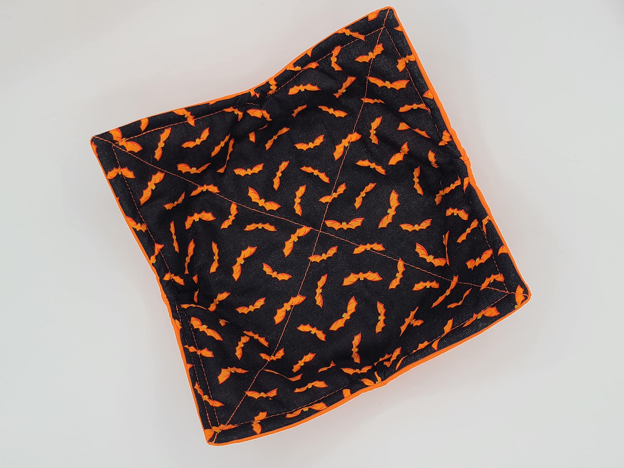 Orange Bats Microwave Cozy - Halloween Bowl Buddy with Reversible Design | Spooky Microwaveable Soup Holder & Potholder | Perfect for Halloween Parties, Soup Warming, and Kitchen Decor