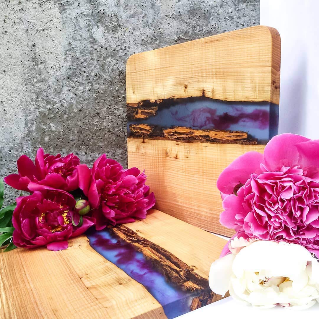 Handcrafted Epoxy Resin Wooden Serving Board - Unique River Design Charcuterie Platter, Antipasto Tray & Cutting Board - Perfect for Entertaining, Housewarming Gifts & Kitchen Decor