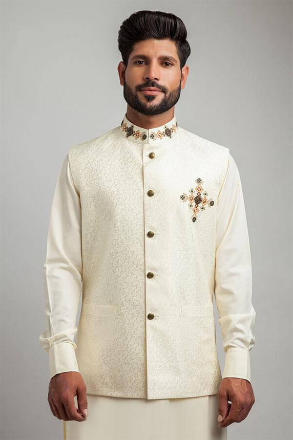 Stylish Ivory Brocode Form-Fitted Waistcoat Vest for Men | Slim Fit Formal Wear | Perfect for Weddings, Business Meetings & Special Occasions