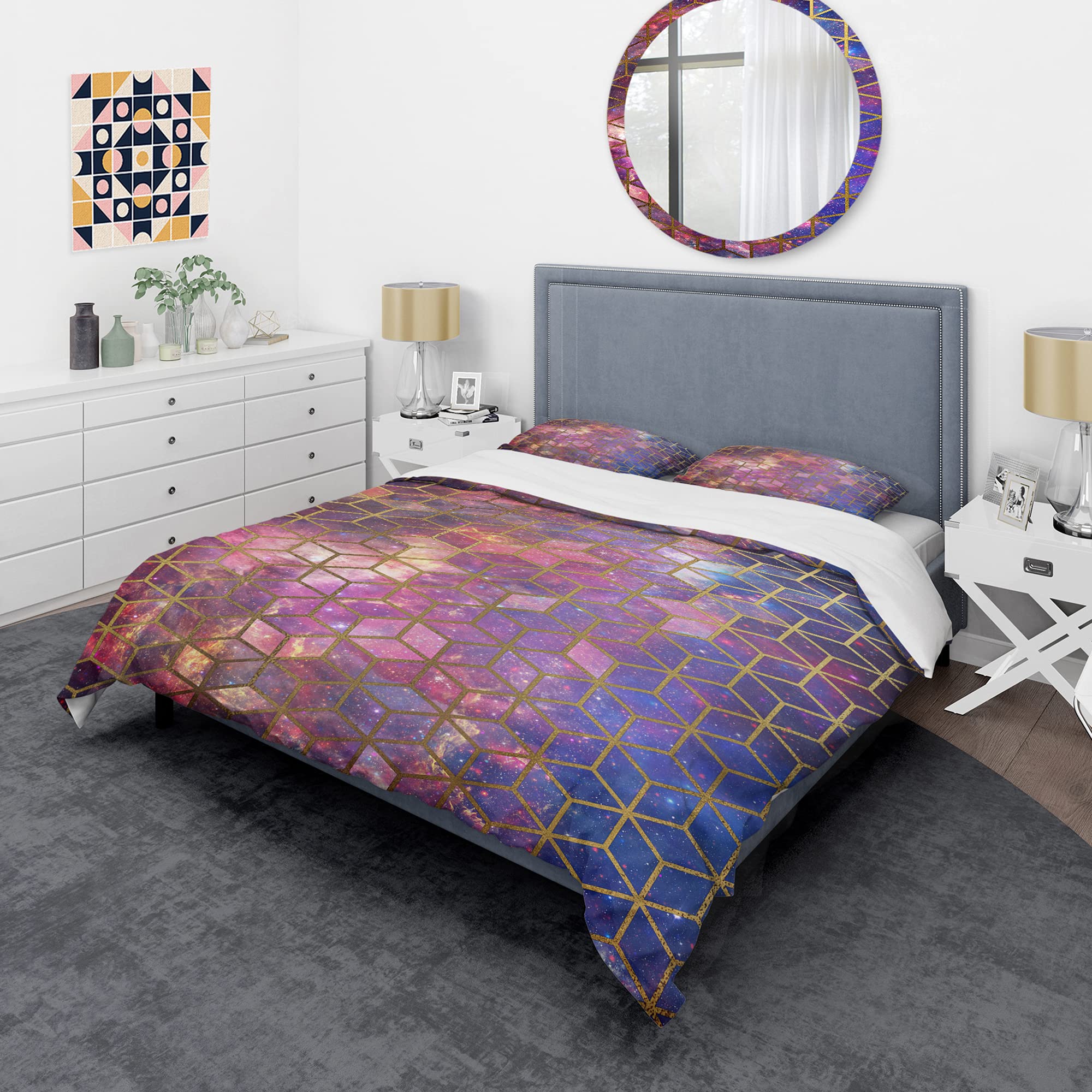 DesignQ Dark Yellow Cubes on Cosmic Background Modern Duvet Cover Set King - 3 Piece Geometric Bedding Set for All Seasons | Contemporary Home Decor for Bedroom, Guest Room & Dorm