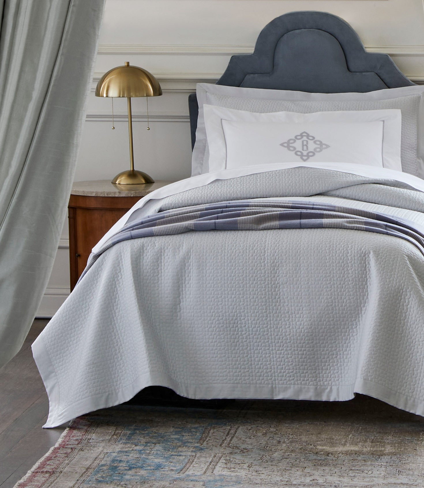 Hamilton Quilted Coverlet - Soft & Lightweight Bedspread for All Seasons | Perfect for Guest Rooms, Master Bedrooms & Cozy Home Decor