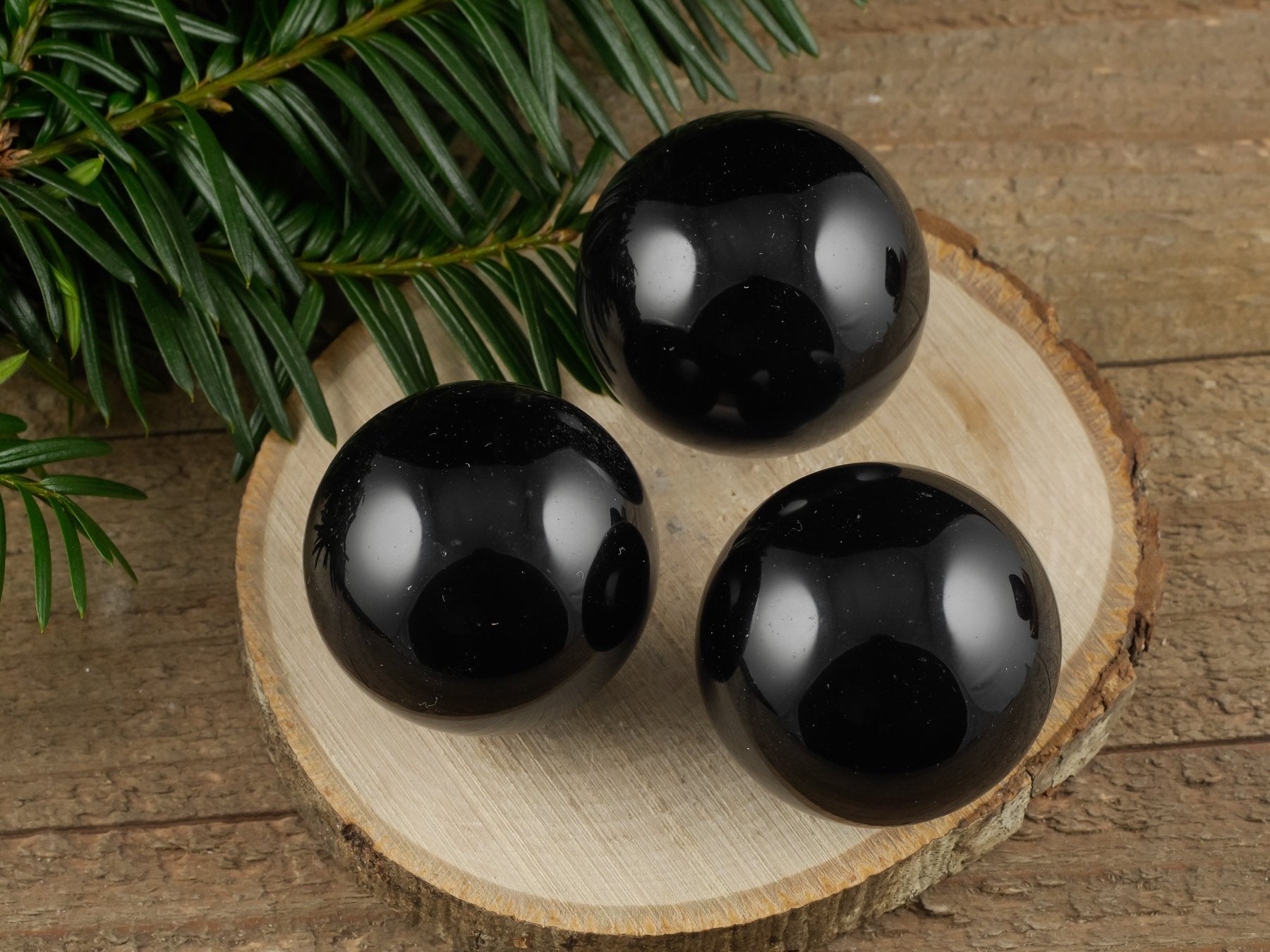 OBSIDIAN Crystal Sphere - Healing Crystal Ball for Meditation & Feng Shui, Unique Housewarming Gift & Home Decor (E1436) - Perfect for Spiritual Healing, Yoga, and Office Desk Decor