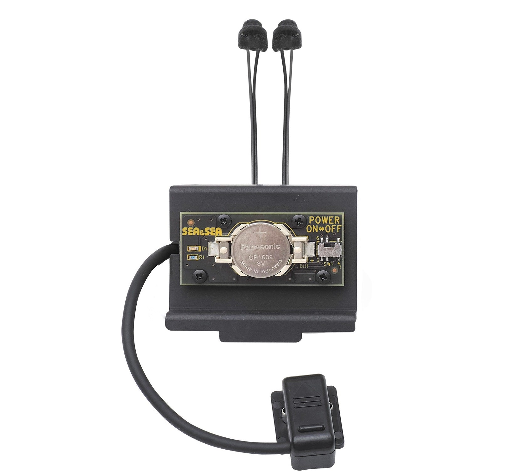 Sea & Sea Manual Flash Trigger for Canon & Nikon Cameras - Underwater Photography Accessory for Diving & Marine Shooting