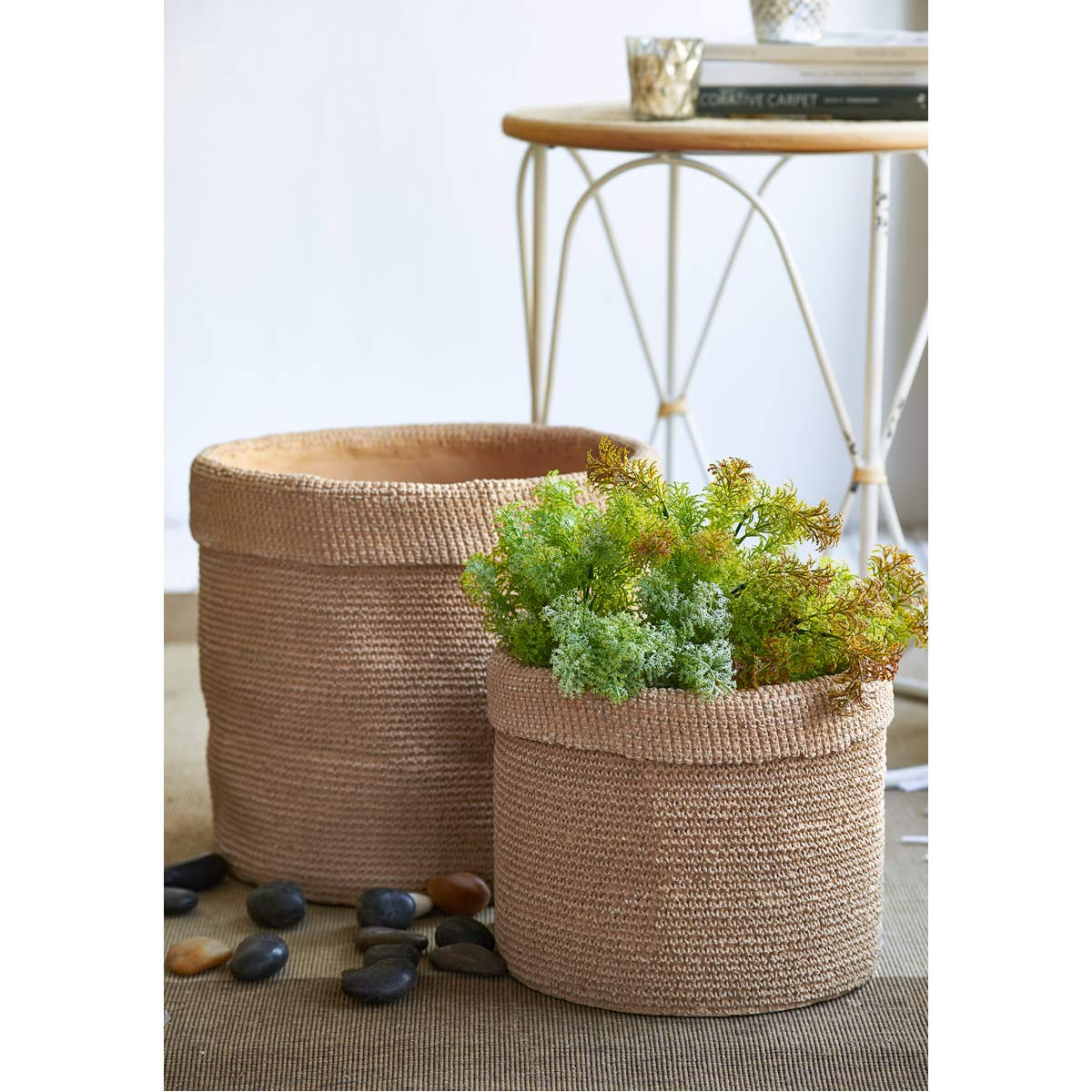 Natural Woven Outdoor Planter Baskets Set of 2 - Rattan Hanging Flower Pots for Patio, Garden & Balcony Decor - Perfect for Indoor Plants, Succulents & Herbs