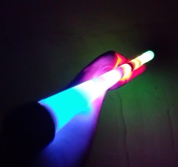 DEVIL STICK JS2 KOSMOS - Professional Juggling Stick for Performers & Circus Artists - Perfect for Street Shows, Circus Training & Flow Arts Practice