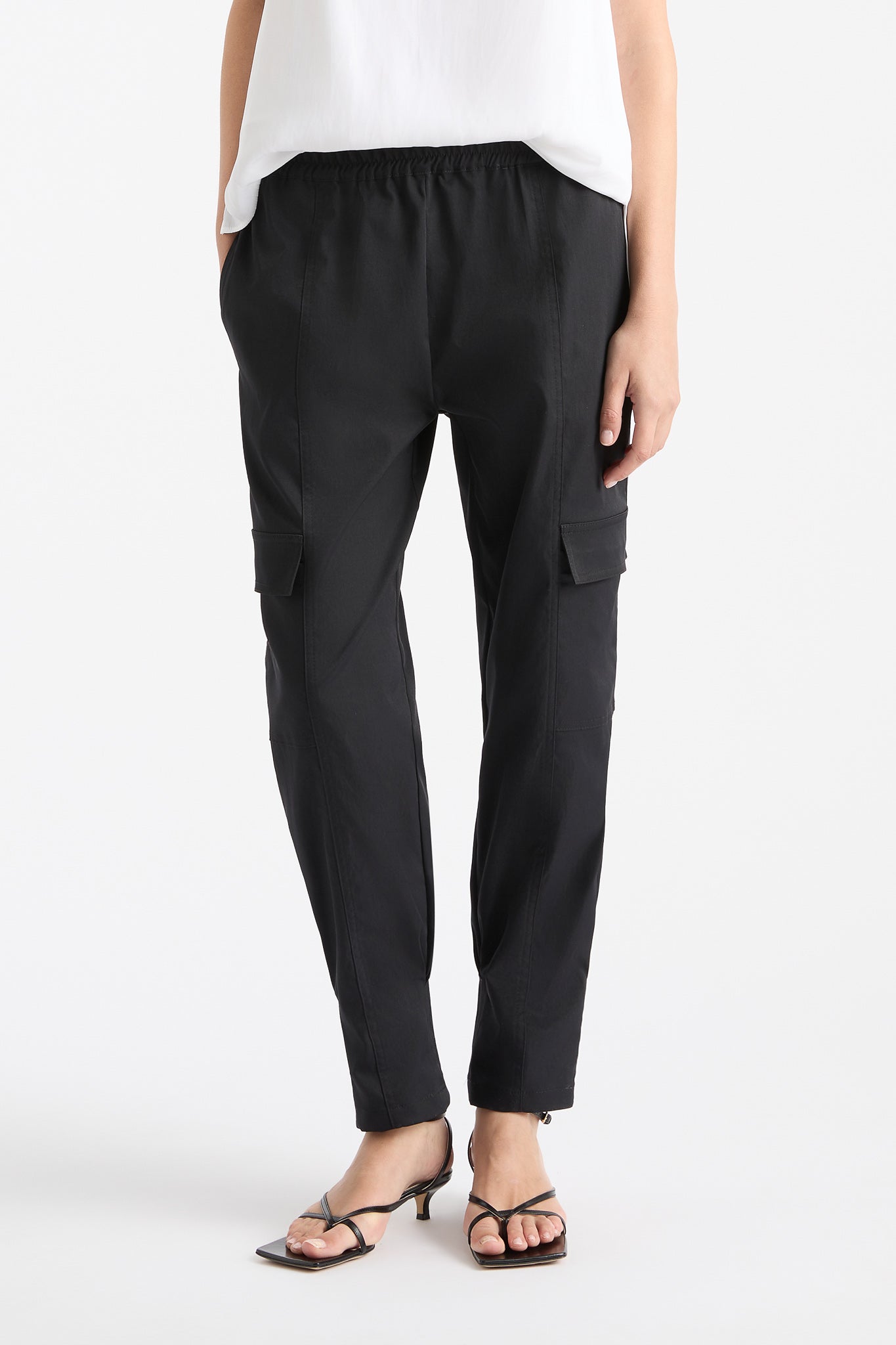 Mela Purdie Active Cargo Stretch Chintz Pants - Comfortable Workout & Travel Joggers for Women - Perfect for Yoga, Gym, and Outdoor Adventures