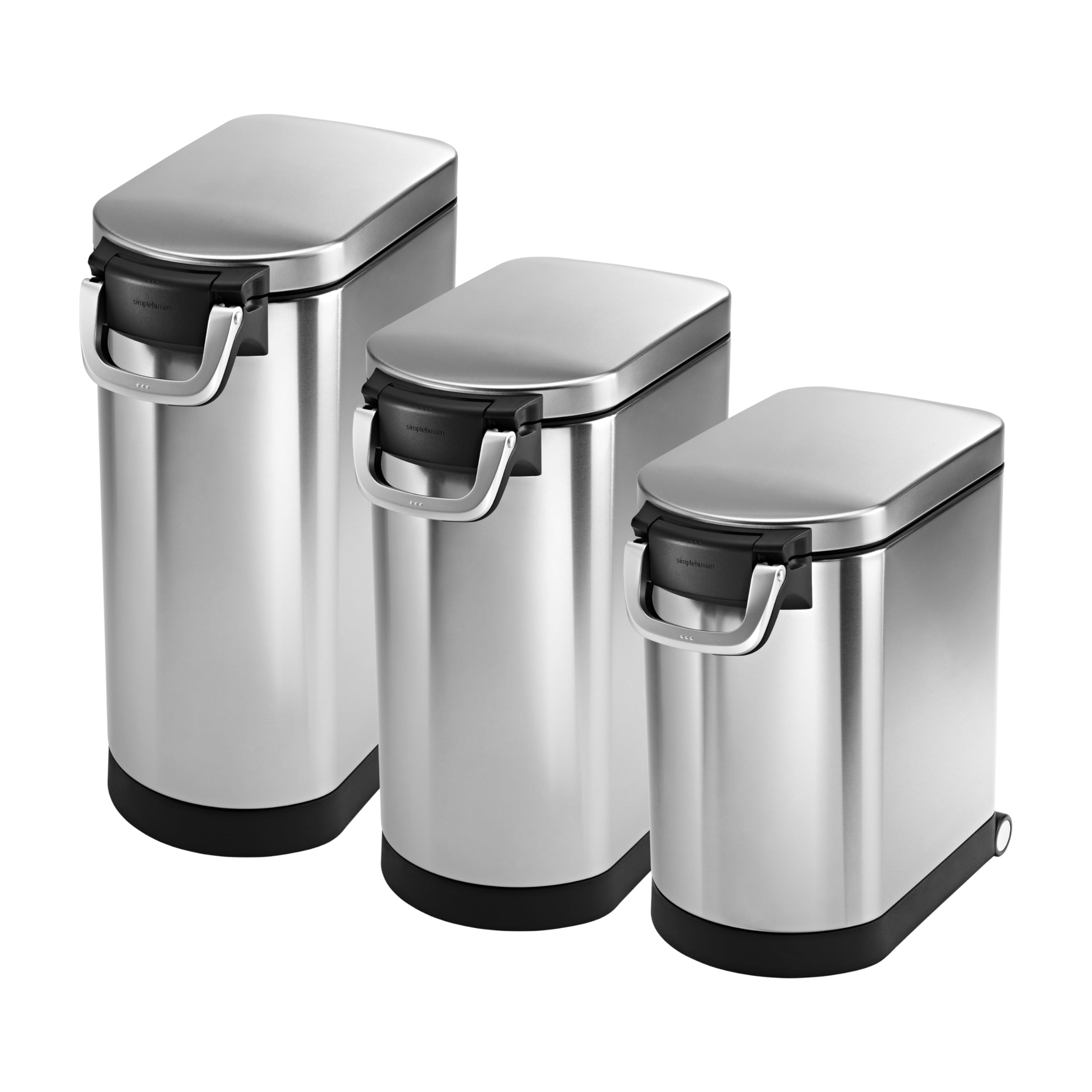 Simplehuman 30 Liter (32 lb / 14.5 kg) Large Pet Food Storage Container - Airtight Dog Food, Cat Food & Bird Feed Dispenser in Brushed Stainless Steel | Perfect for Kitchen Pantry, Garage or Pet Feeding Area Organization