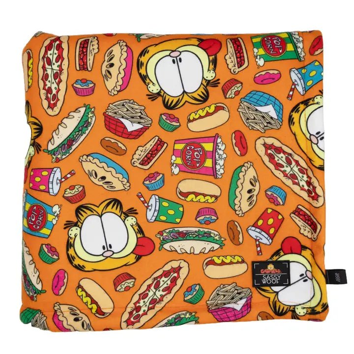 Garfield™ Dog Blanket - Soft & Cozy Pet Blanket for Small, Medium & Large Dogs - Perfect for Beds, Couches & Travel