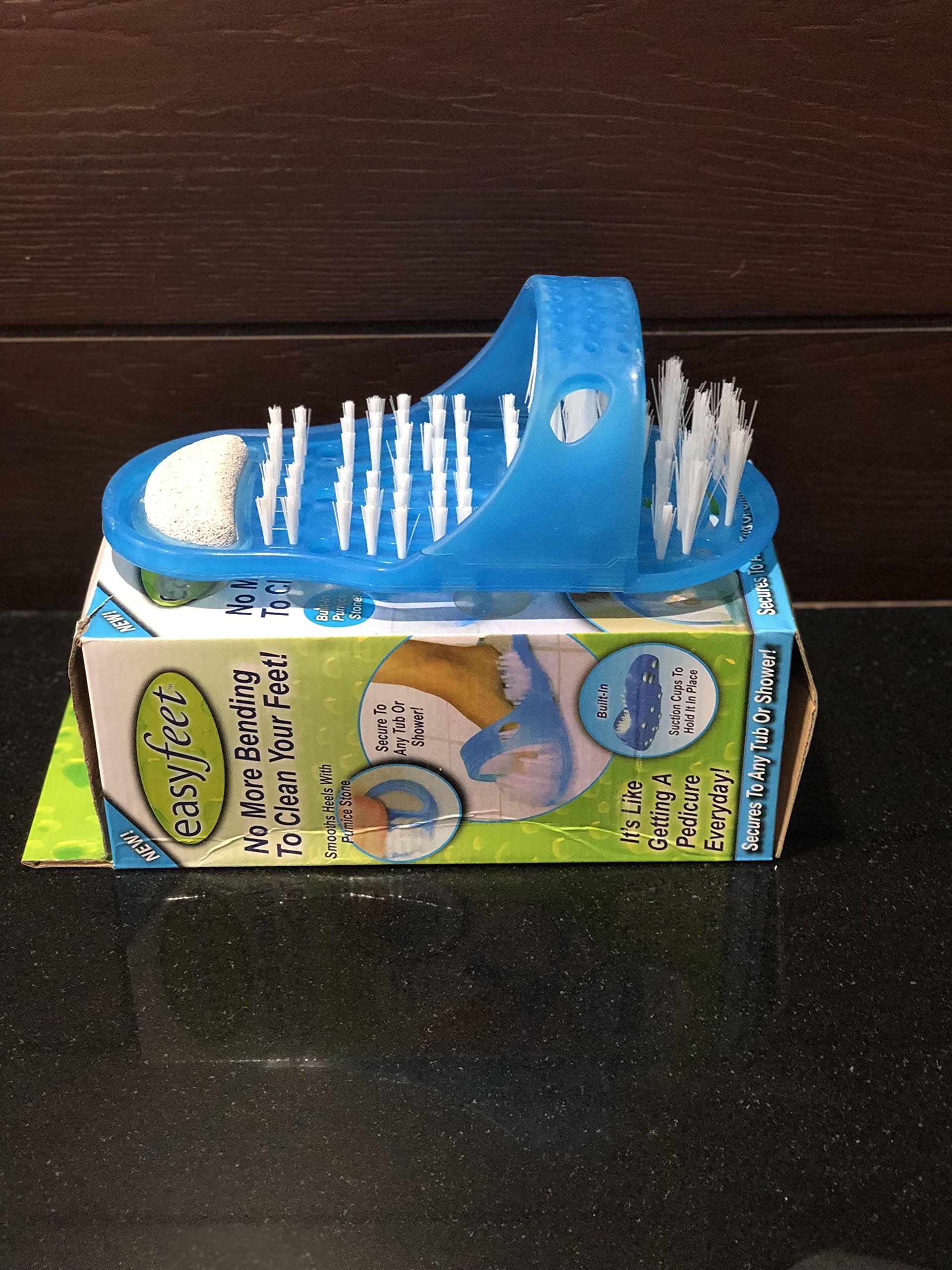 Xtore Foot Cleaning Shower Slippers with Suction Cups - Exfoliating Pumice Stone for Pedicure & Dead Skin Removal - Perfect for Bath, Spa & Home Foot Care (1 Pair)