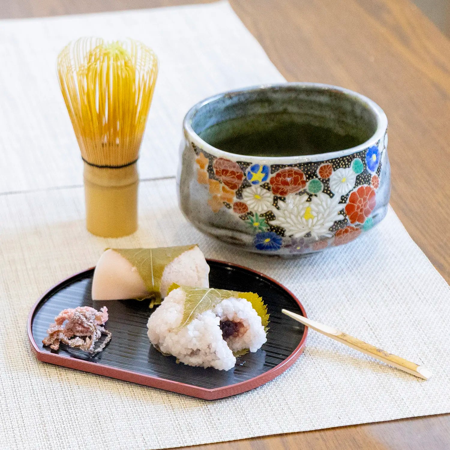 Authentic Japanese Kutani Ware Hanazume Floral Matcha Tea Bowl - Handcrafted Ceramic Cup for Traditional Tea Ceremony & Asian Home Decor