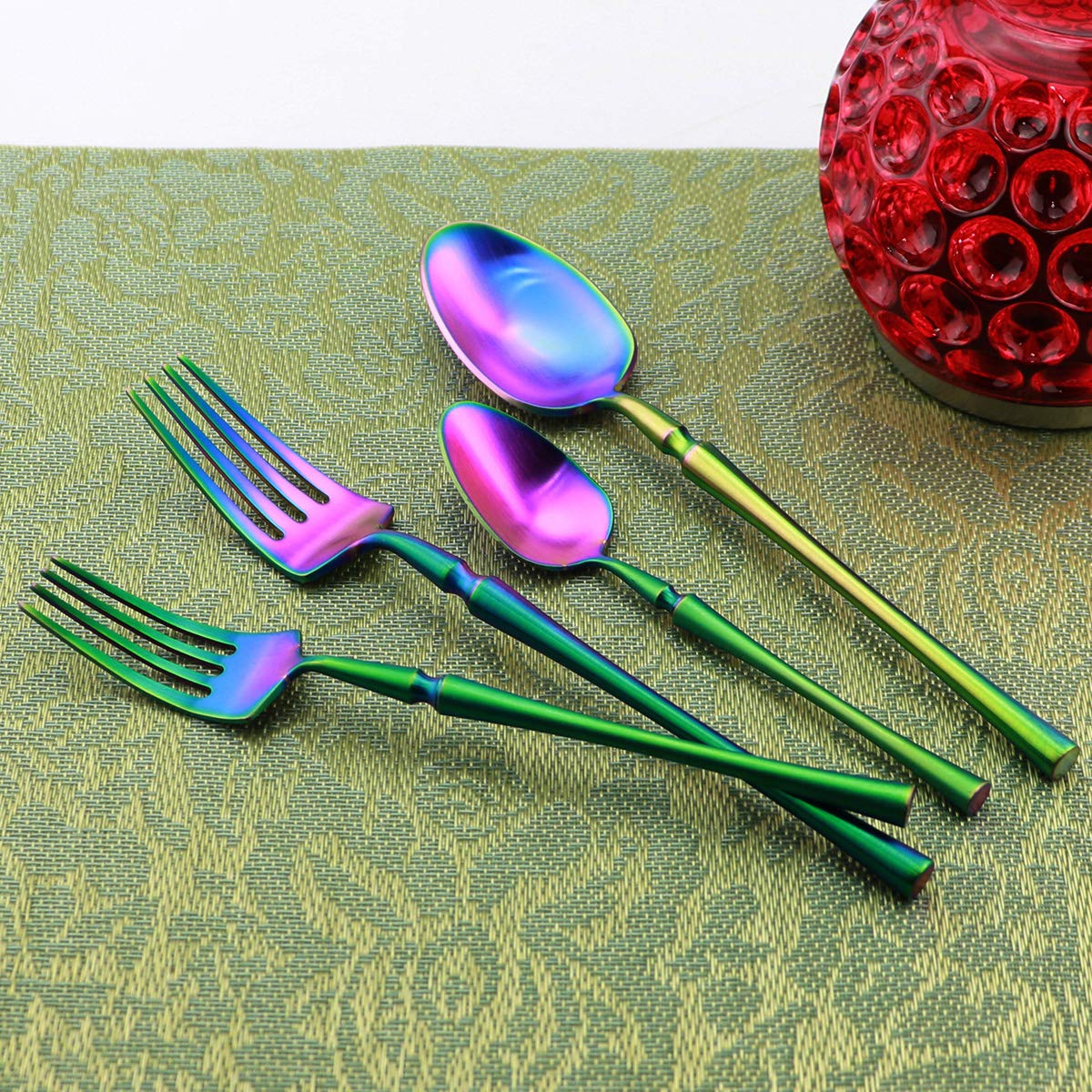 20-Piece Iridescent Flatware Set - 18/10 Stainless Steel Rainbow Silverware | Reusable Cutlery Set for 4 with Dinner Fork, Knife, Spoon & Dessert Fork | Elegant Tableware for Wedding, Party & Daily Dining