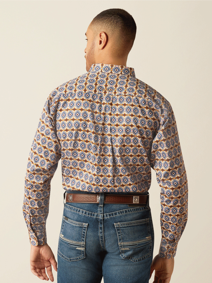 Ariat Men's Tennessee Classic Fit Shirt - Long Sleeve Casual Button Down Shirt in Blue | Perfect for Western Wear, Rodeo Events & Country Style Outfits