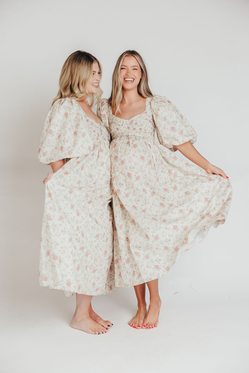 Harlow Maxi Dress in Off White Floral - Bump Friendly Maternity Dress & Inclusive Sizing (S-3XL) | Perfect for Pregnancy, Beach Vacations & Summer Weddings