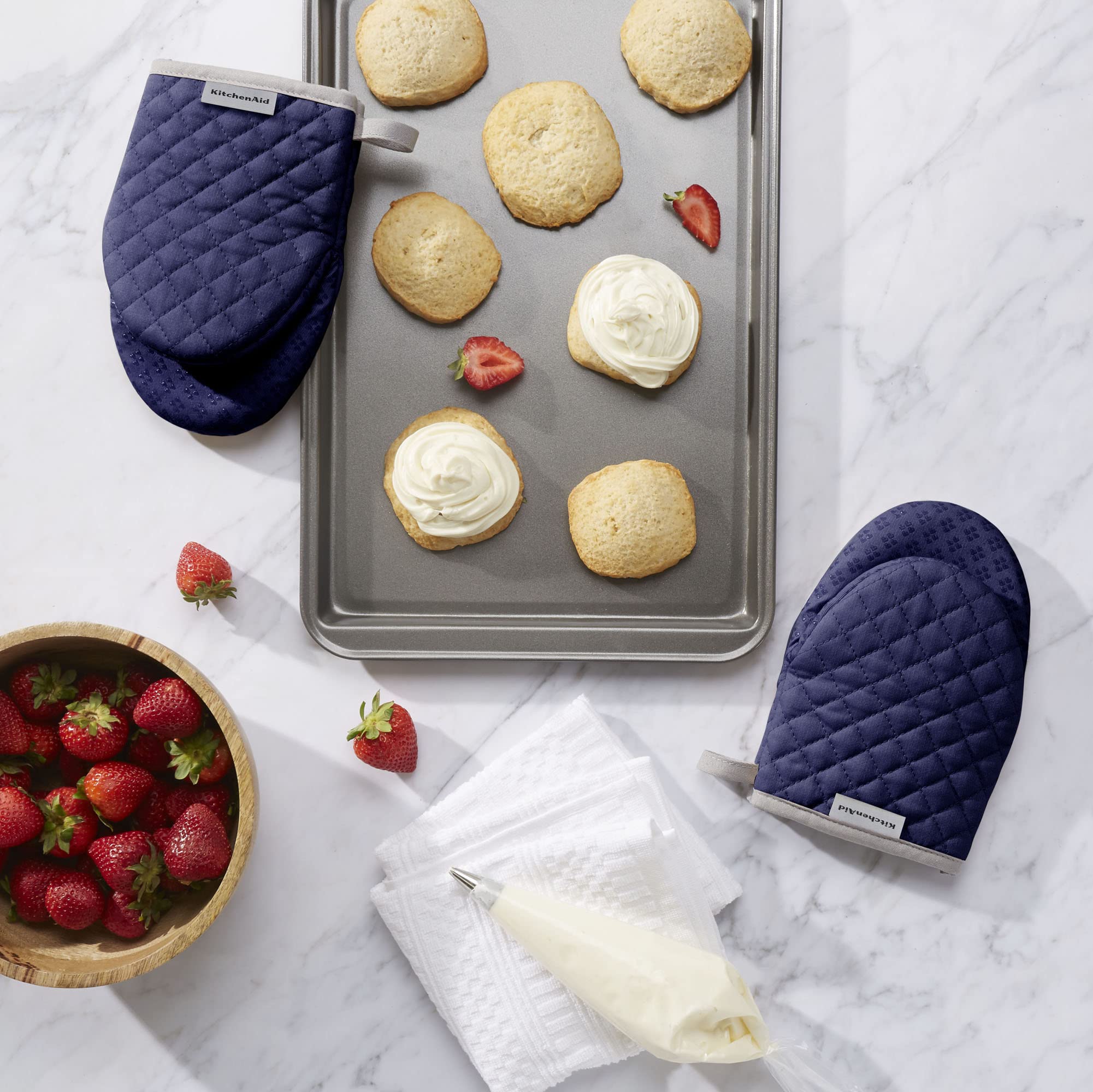 KitchenAid Mini Oven Mitt Set - Heat Resistant 5.5