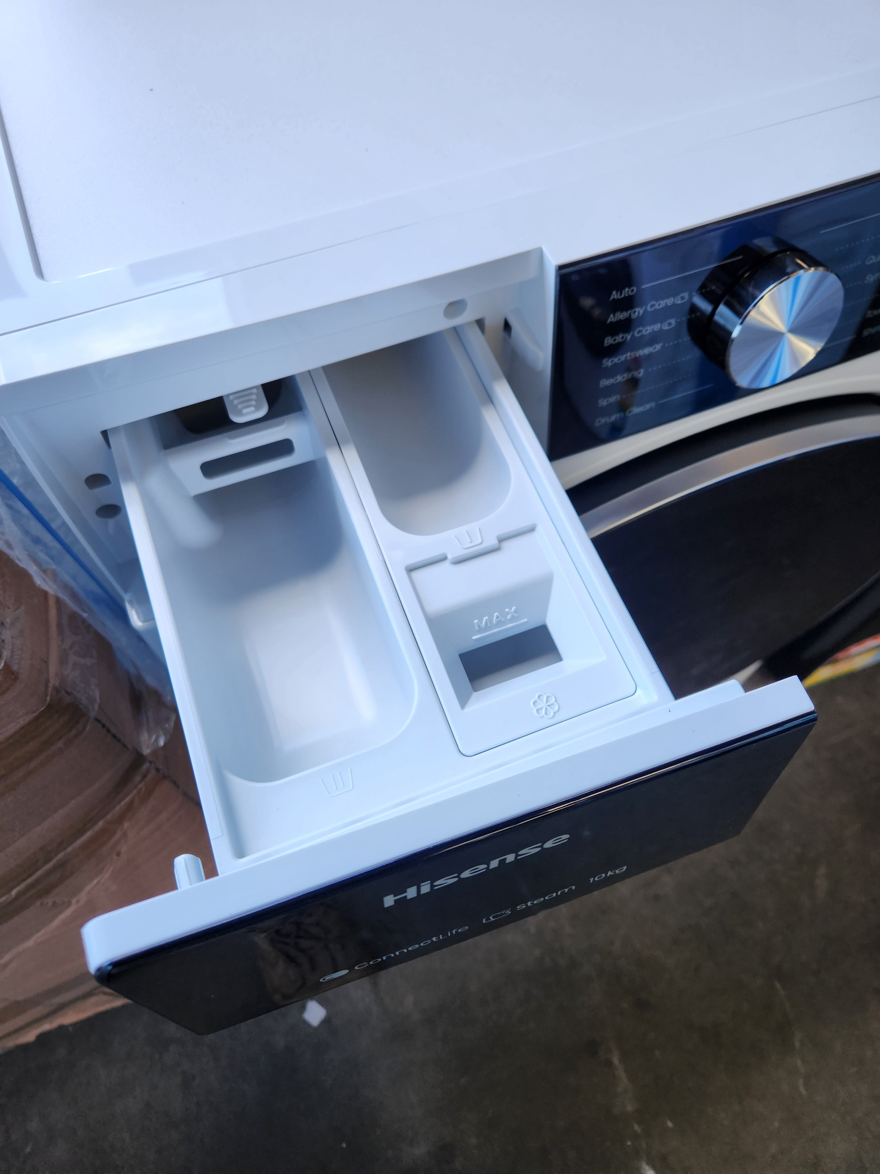 Brand New Hisense HWFS1015E 10kg Series 5 Front Load Washing Machine with 3-Year Warranty - Perfect for Apartments, Laundromats & Energy-Efficient Homes