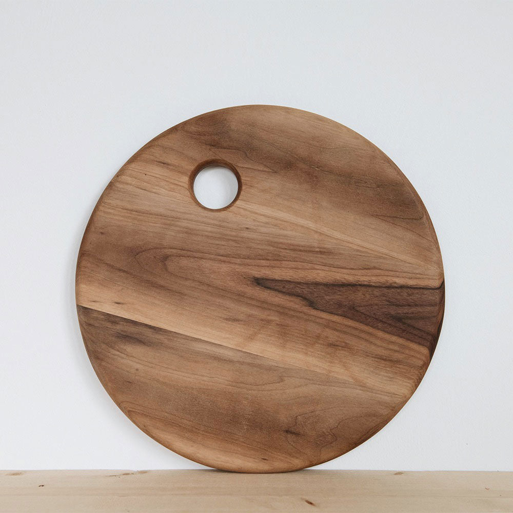 Premium Wooden Round Serving Board - Natural Charcuterie Cheese Tray for Entertaining, Weddings & Parties - Elegant Appetizer Platter for Cheese, Charcuterie & Snacks