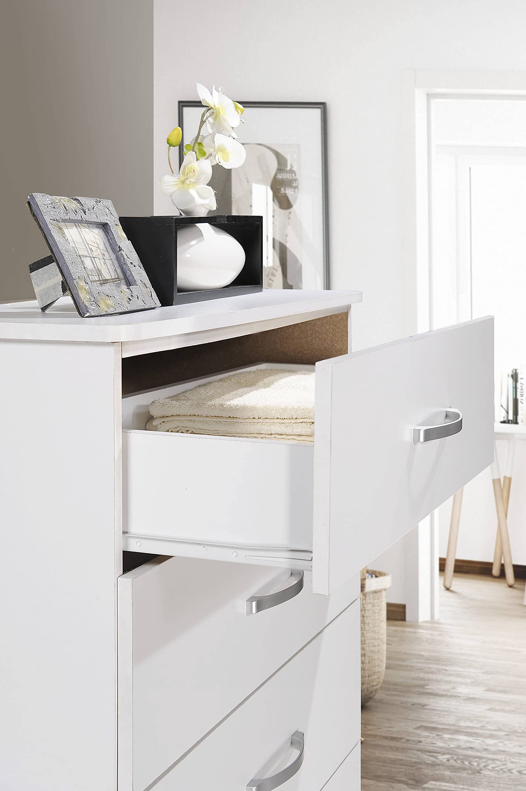 HODEDAH 5-Drawer Wooden Dresser for Bedroom - Sturdy Chest of Drawers with Metal Support Rails - White Storage Furniture for Clothes, Bedding & Home Organization