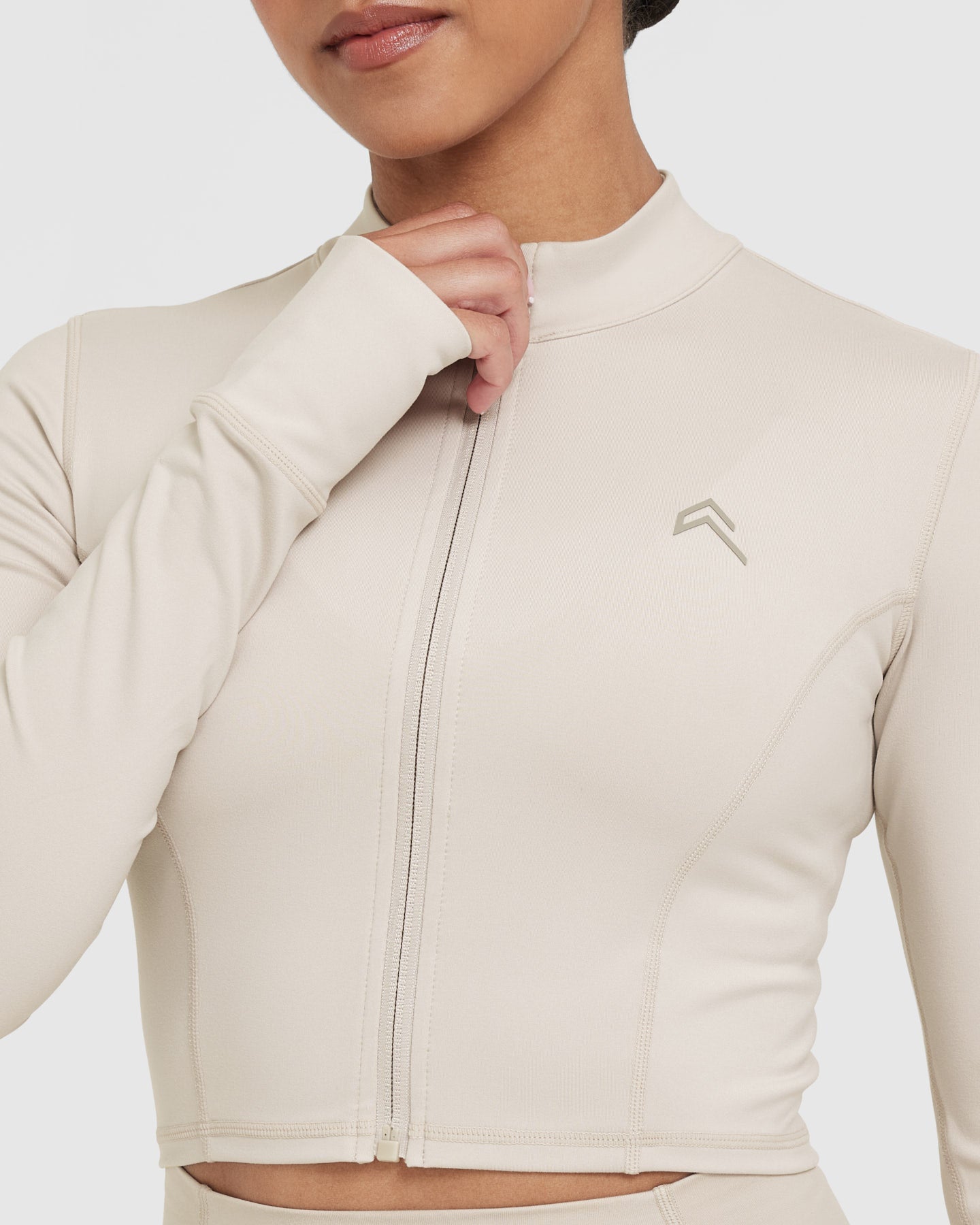 Timeless Women's Crop Jacket in Sand Color - Lightweight Spring/Summer Outerwear for Casual Outings & Date Nights