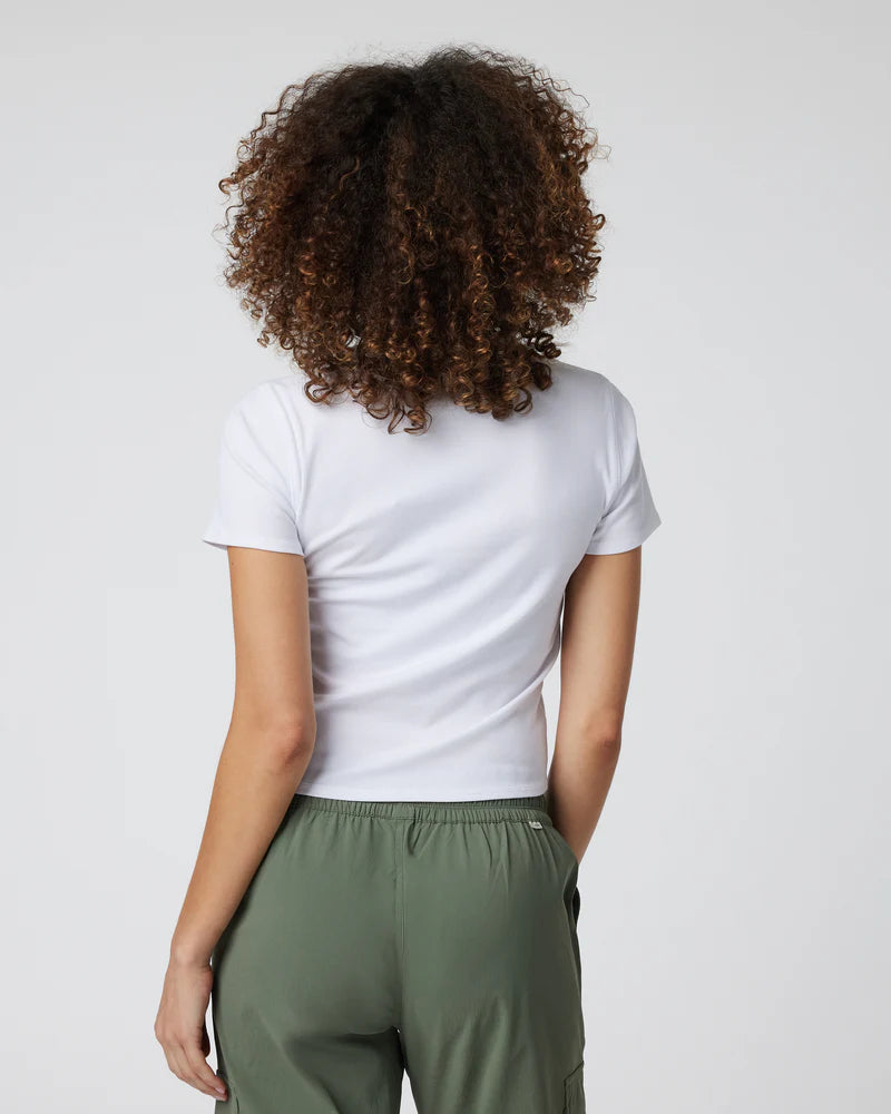 Vuori Pose Fitted Tee - Women's Slim Fit Performance T-Shirt for Yoga, Running & Workouts | Moisture-Wicking & Breathable Activewear Top