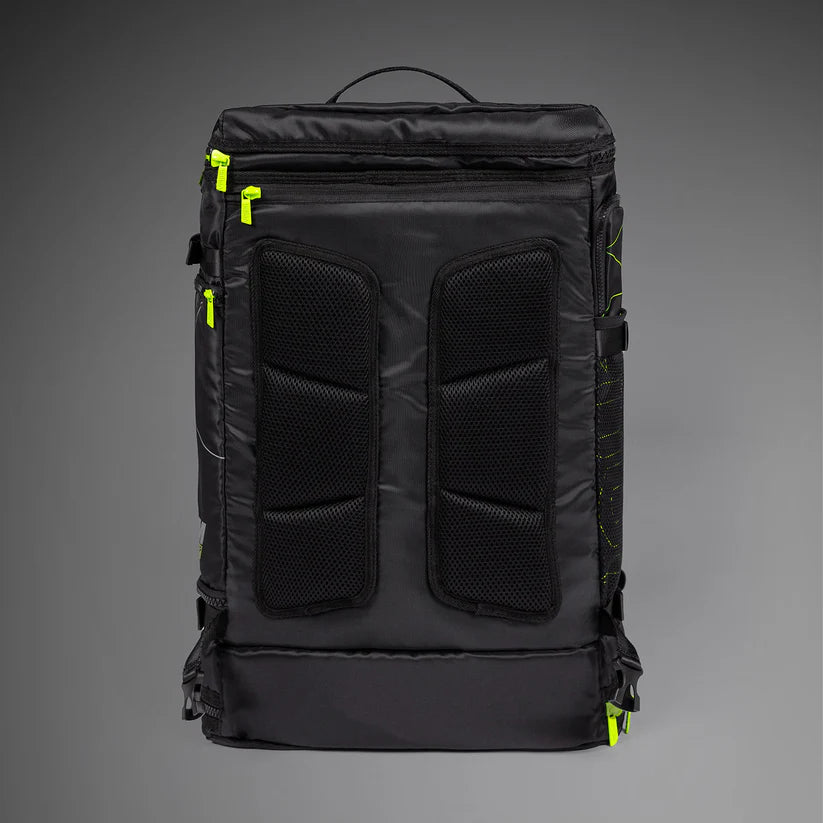 VENUM Training Camp 4.0 MMA Gym Bag - Black/Neon - Durable Martial Arts Equipment Bag for Boxing, Muay Thai & BJJ - Perfect for Gym, Travel & Competition