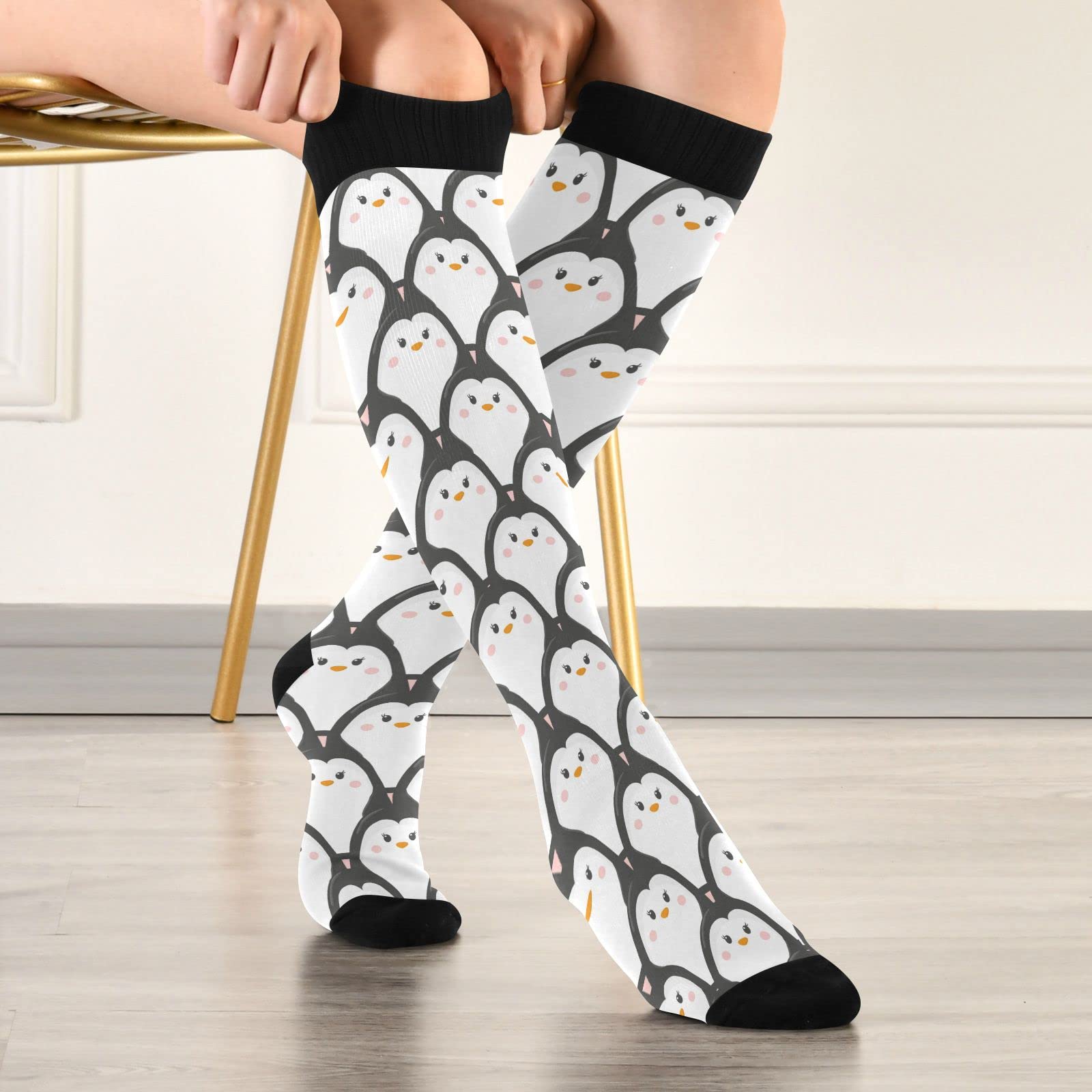 Wusikd Black Cats Compression Socks for Women & Men - Athletic Running Socks with Cute Design - Improves Blood Circulation - Perfect for Running, Travel & Work