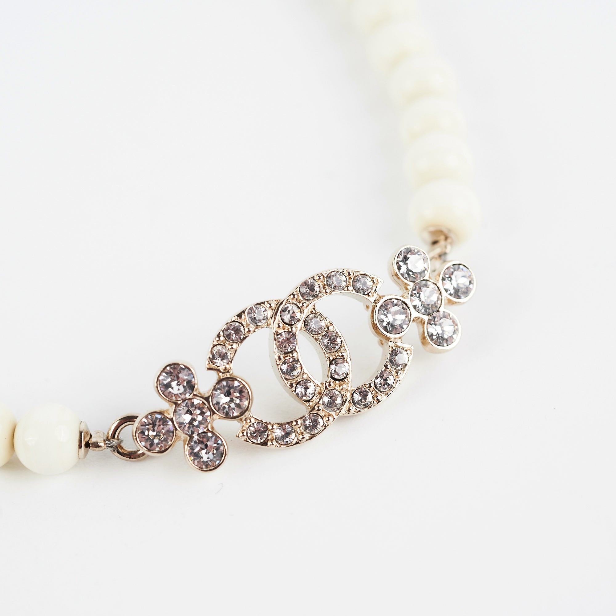 Chanel CC Logo Choker Necklace - Fashion Costume Jewelry for Women, Elegant Layering Piece for Party & Evening Wear
